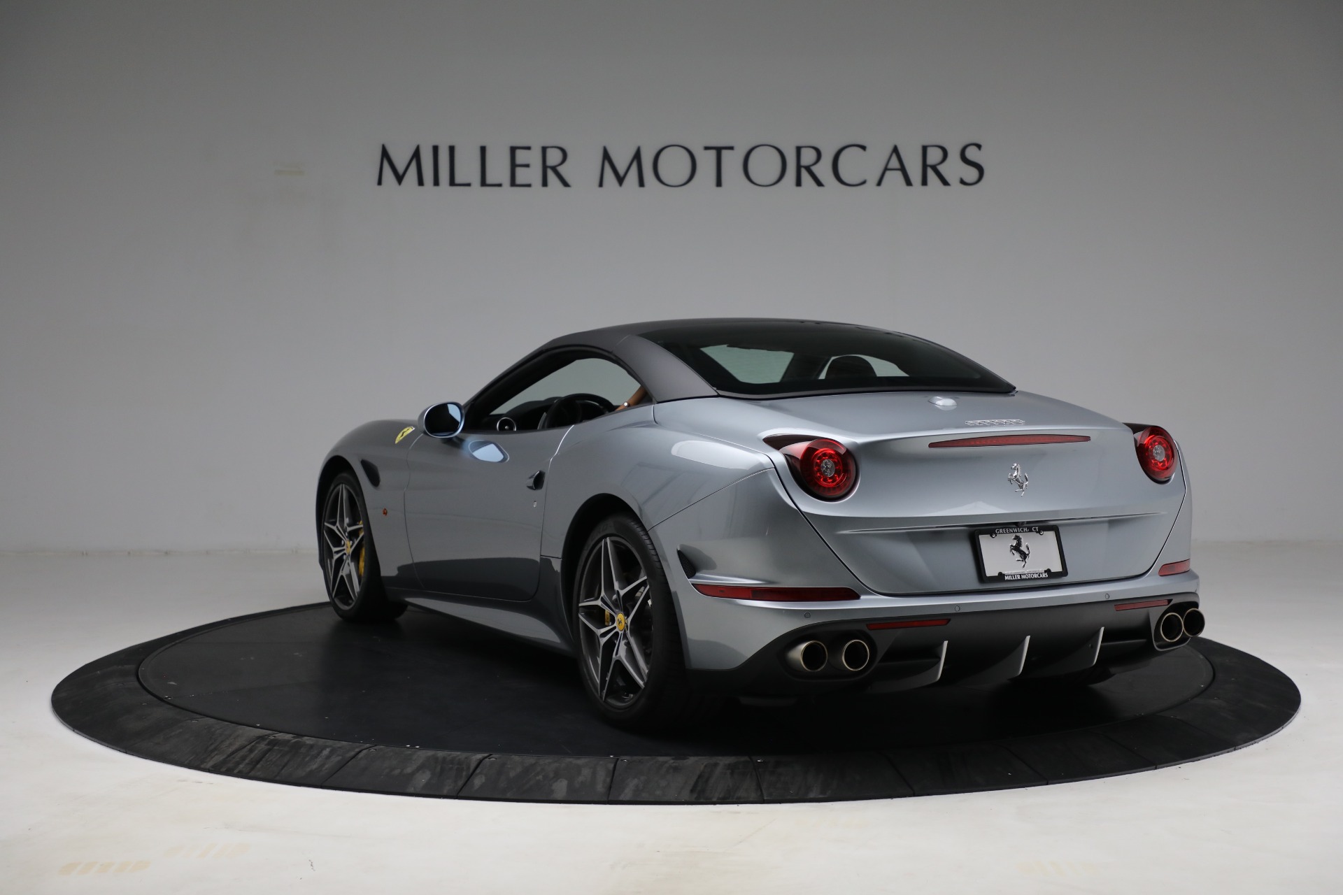 Used 2017 Ferrari California T | St. Petersburg, FL