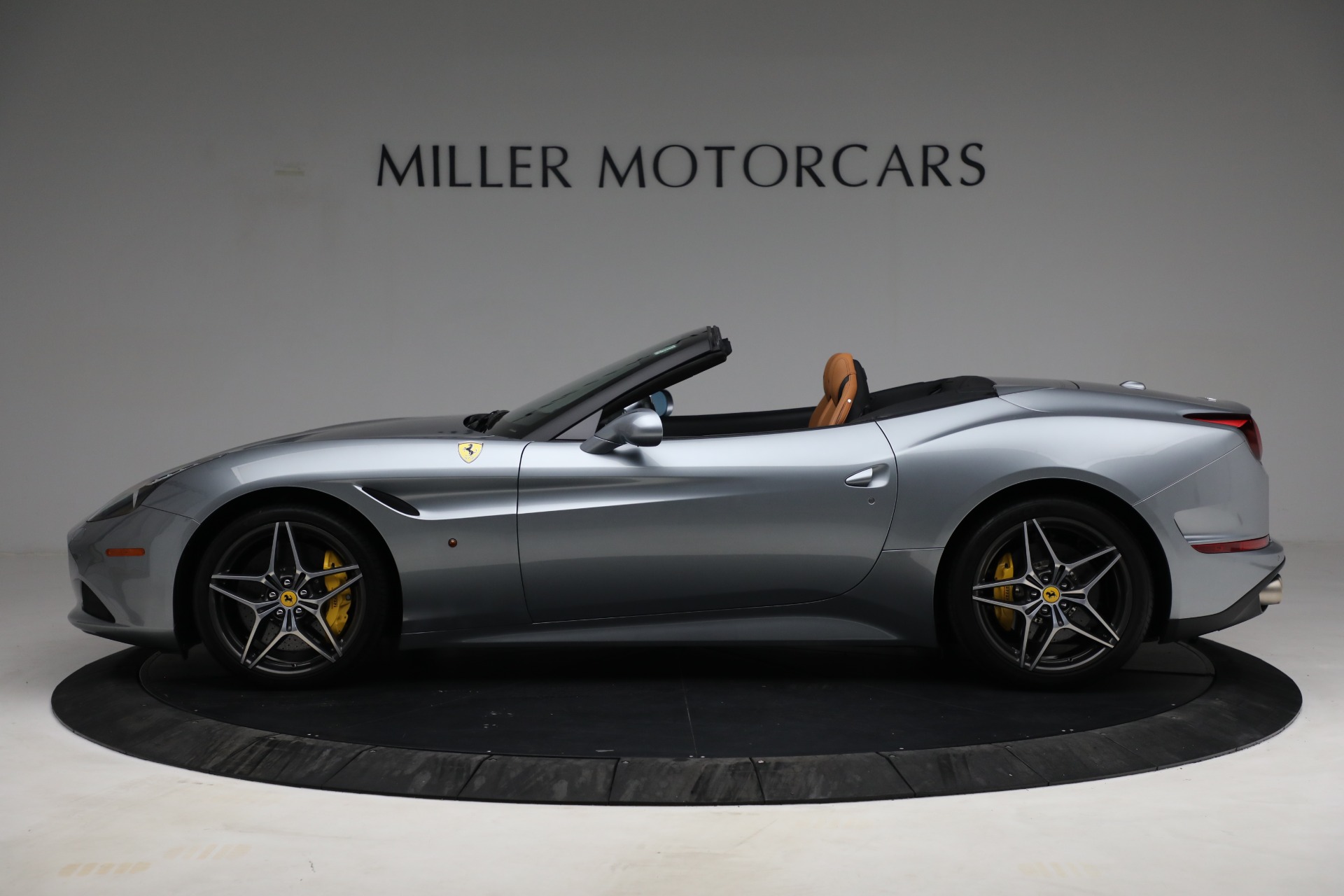 Used 2017 Ferrari California T | St. Petersburg, FL