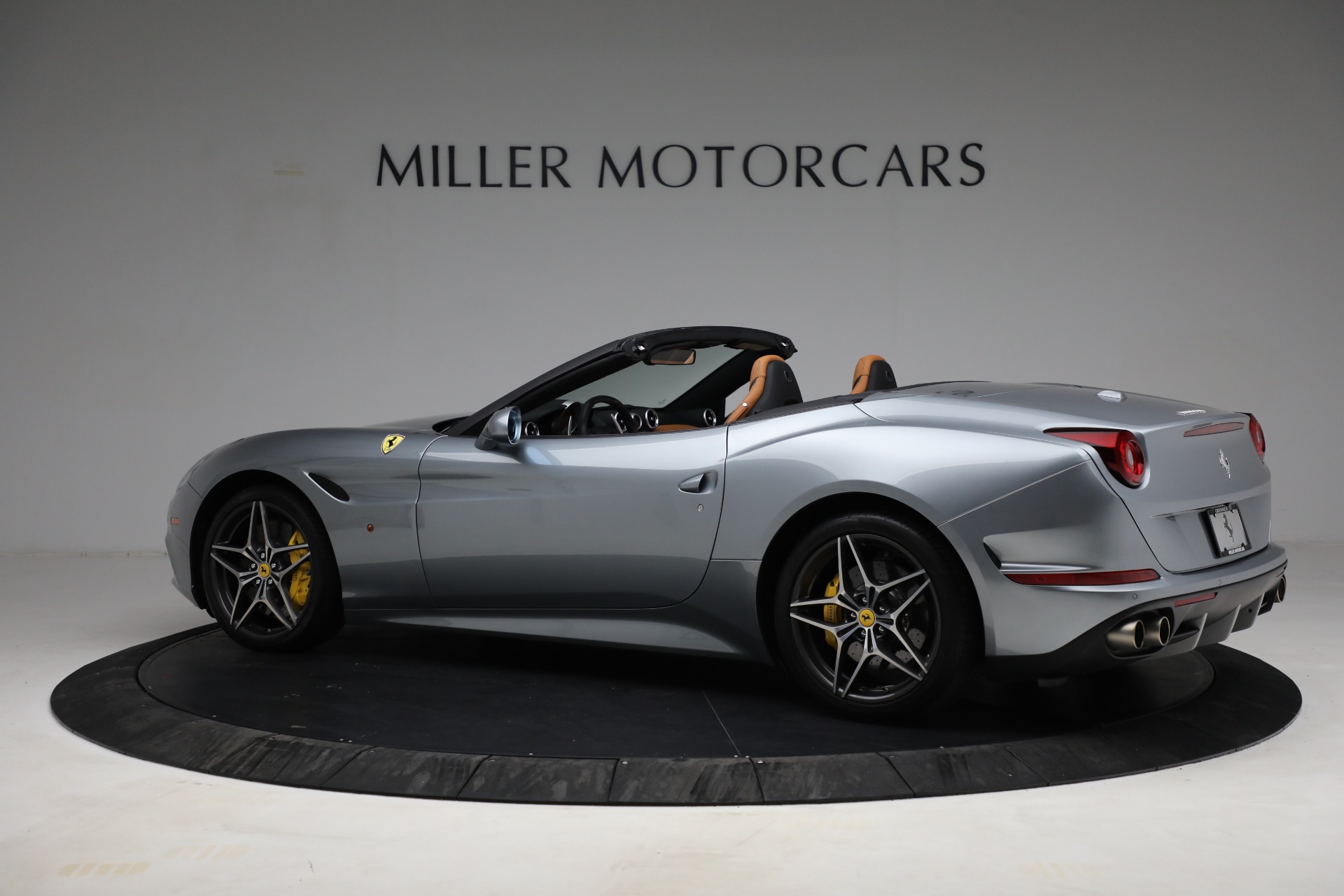 Used 2017 Ferrari California T | St. Petersburg, FL