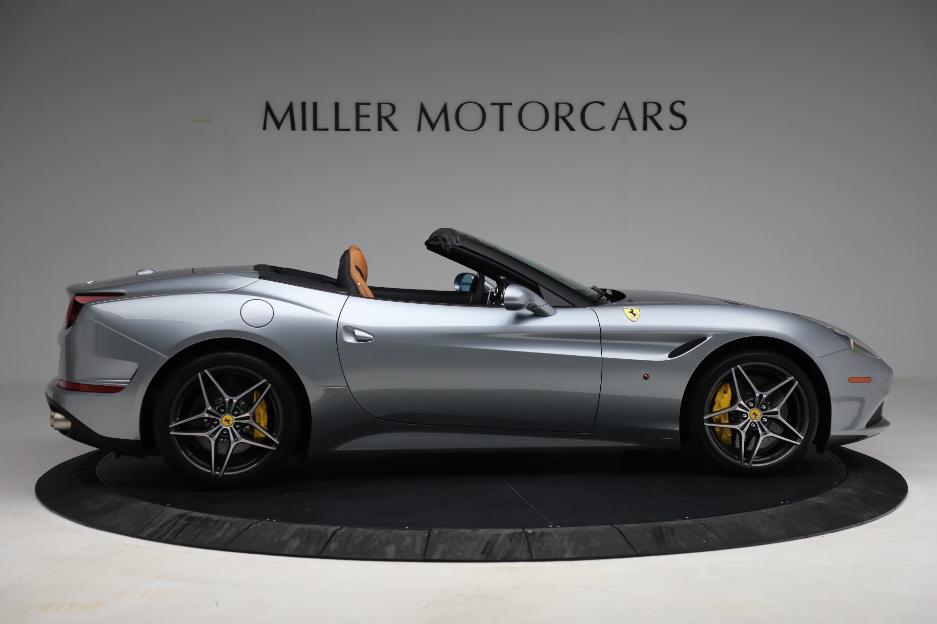 Used 2017 Ferrari California T | St. Petersburg, FL