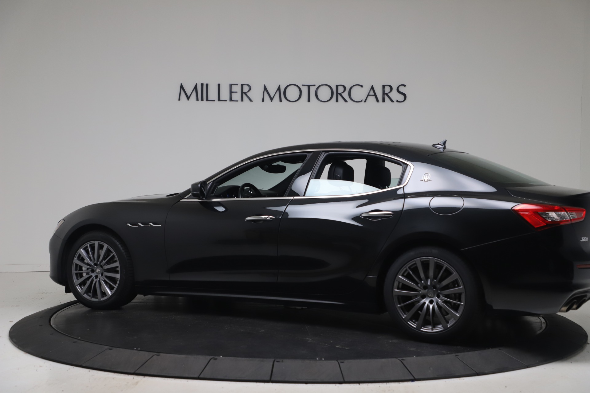 Used 2018 Maserati Ghibli SQ4 | St. Petersburg, FL