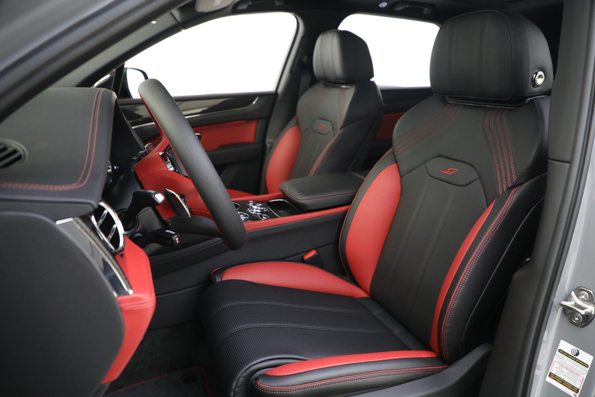 New 2022 Bentley Bentayga S | St. Petersburg, FL