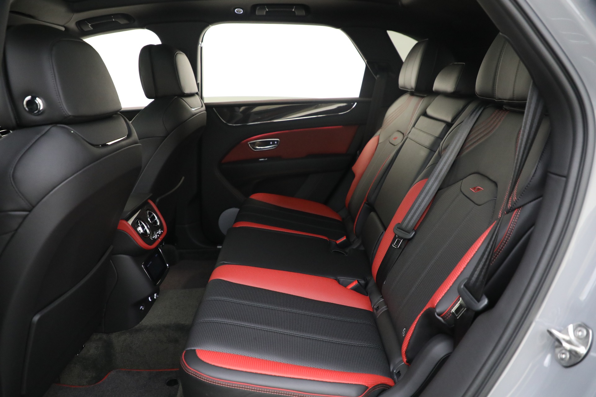 New 2022 Bentley Bentayga S | St. Petersburg, FL