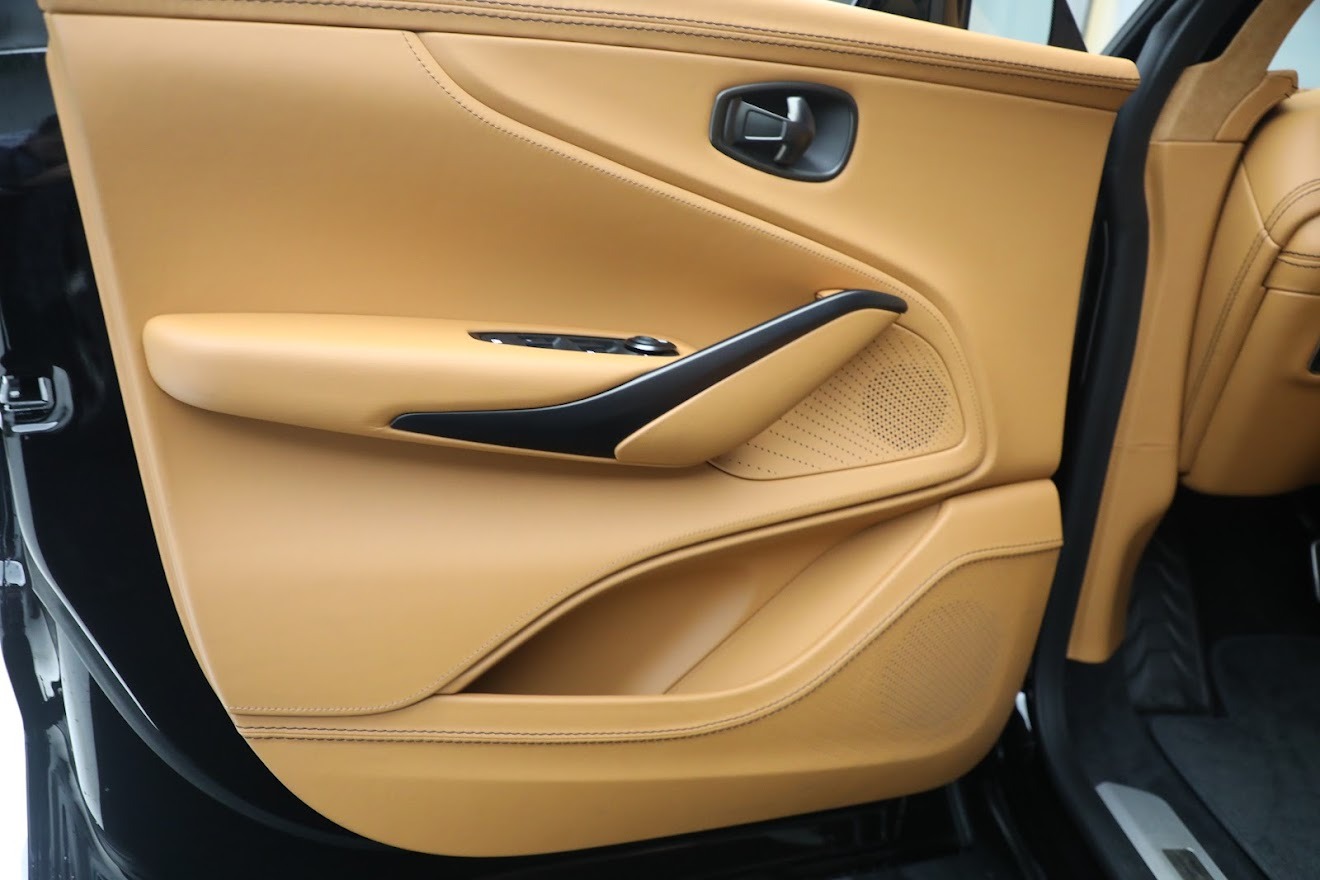 Used 2021 Aston Martin DBX | St. Petersburg, FL