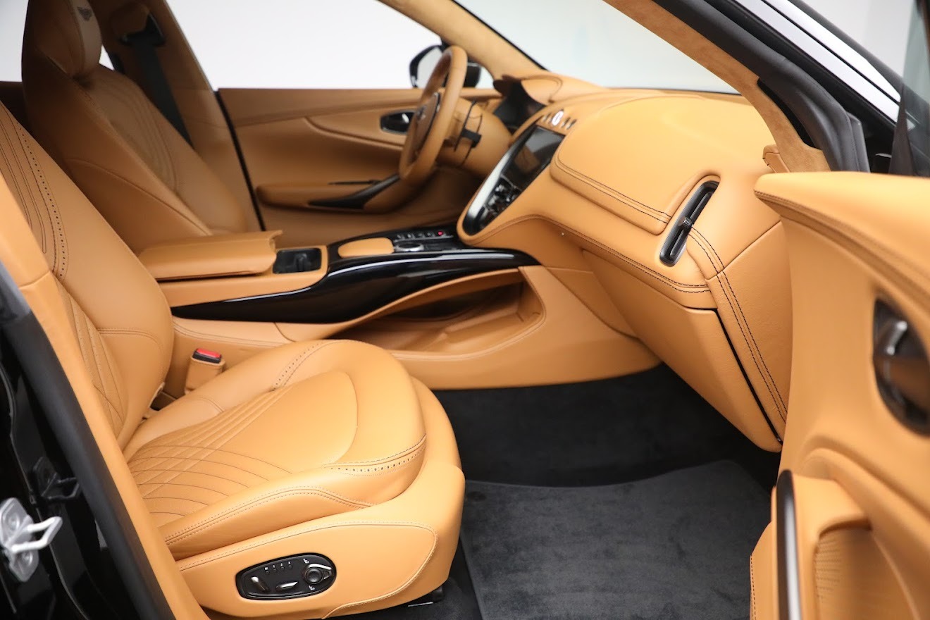 Used 2021 Aston Martin DBX | St. Petersburg, FL