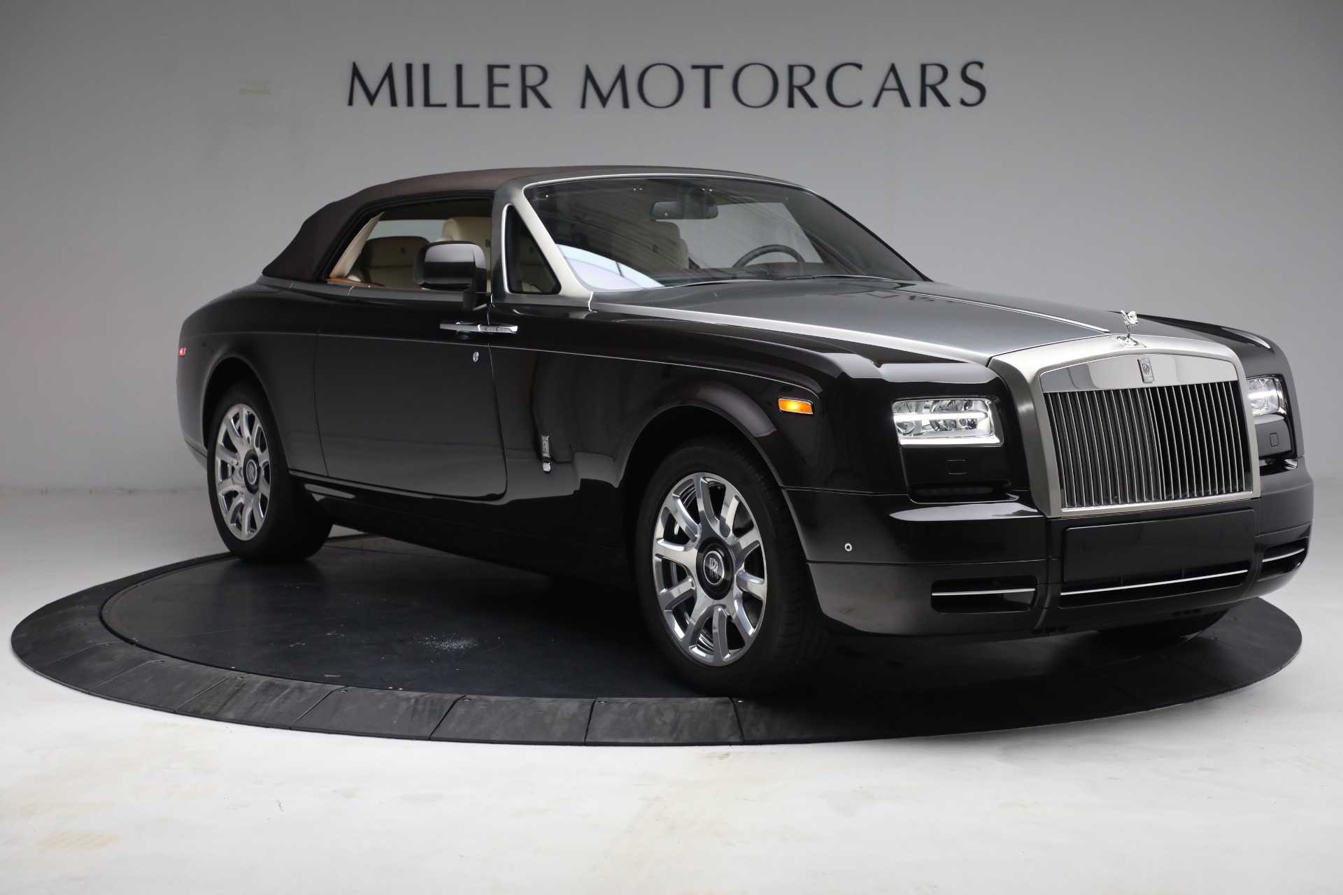 Used 2015 Rolls-Royce Phantom Drophead Coupe | St. Petersburg, FL