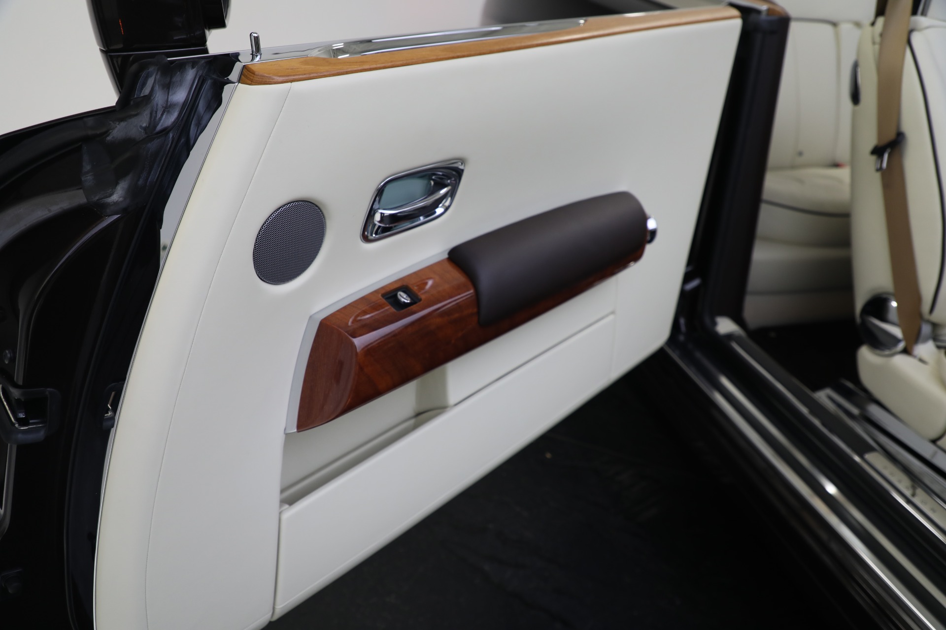 Used 2015 Rolls-Royce Phantom Drophead Coupe | St. Petersburg, FL