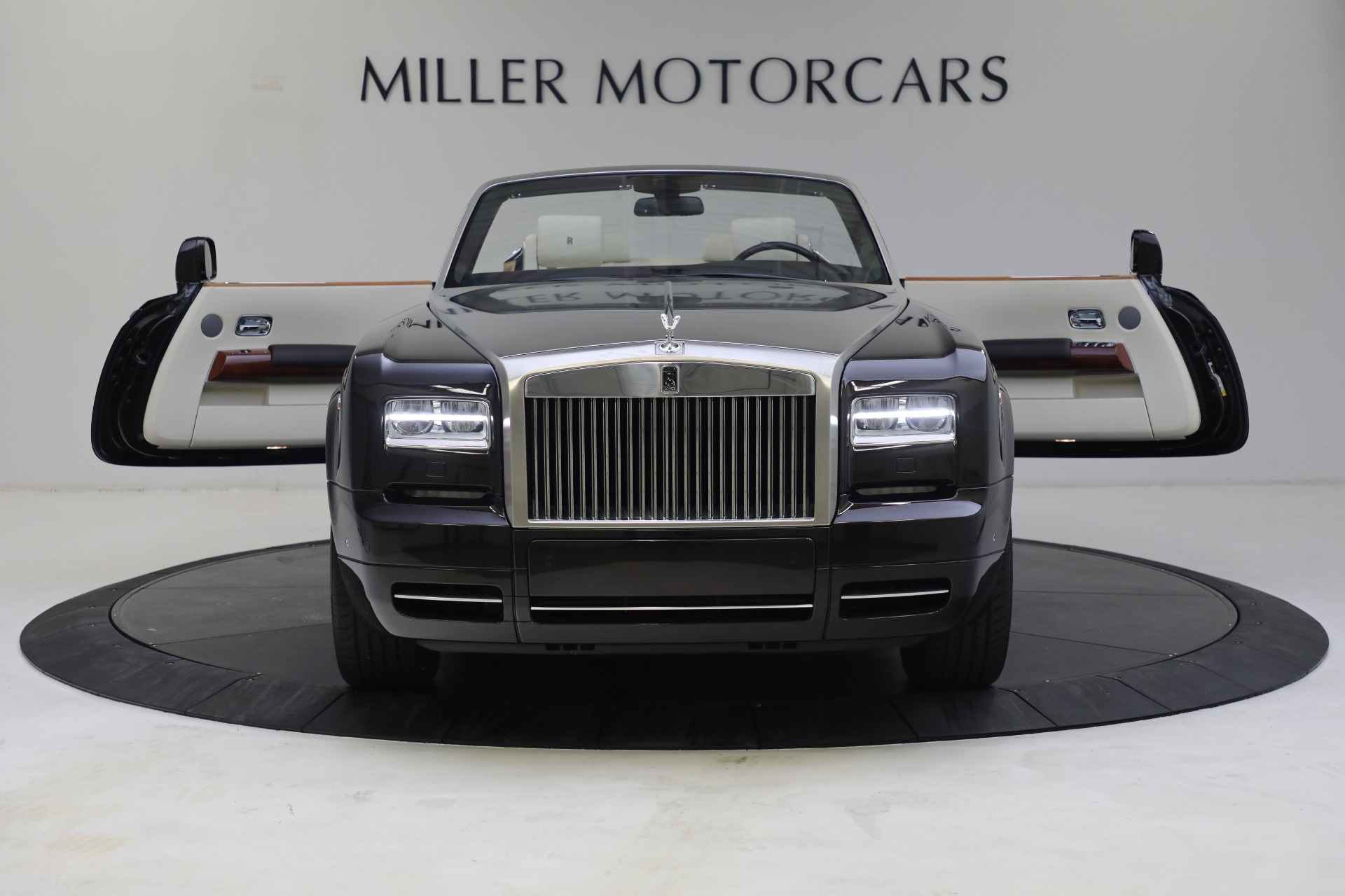 Used 2015 Rolls-Royce Phantom Drophead Coupe | St. Petersburg, FL