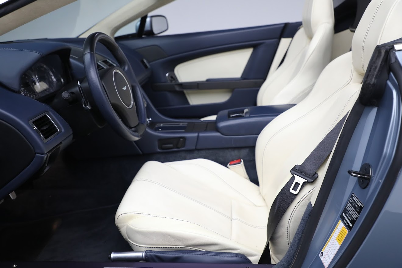 Used 2009 Aston Martin V8 Vantage Roadster | St. Petersburg, FL