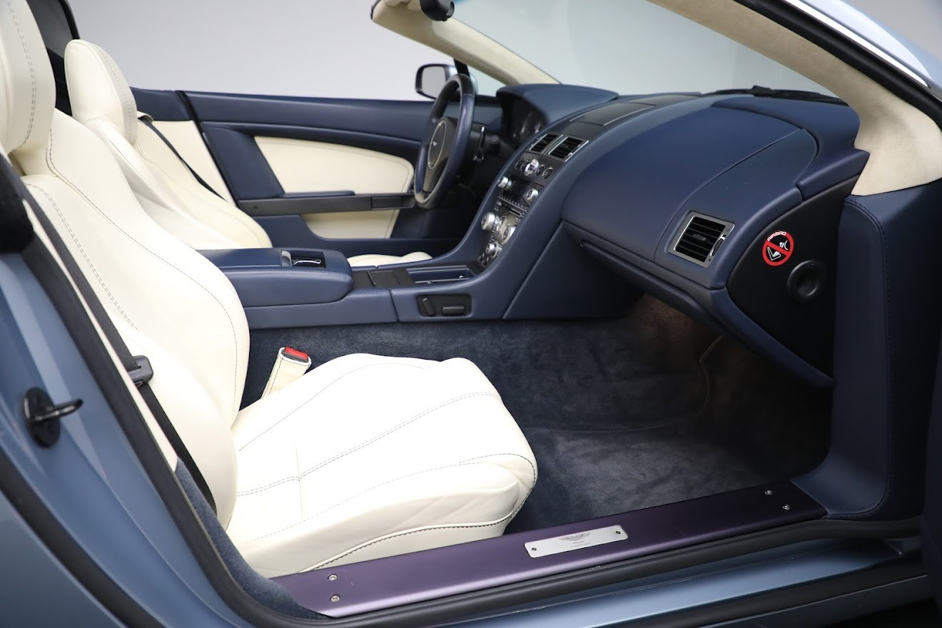 Used 2009 Aston Martin V8 Vantage Roadster | St. Petersburg, FL
