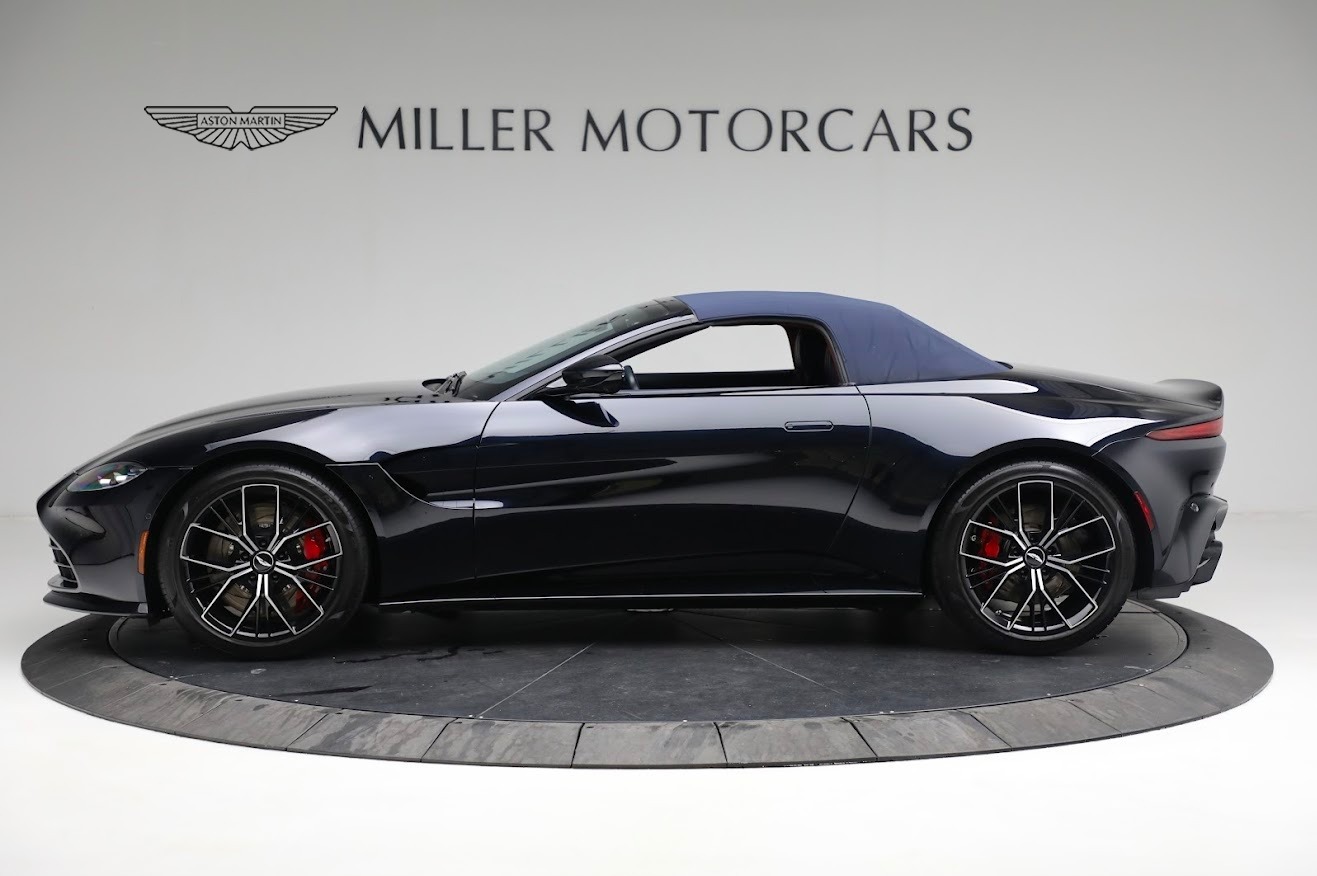 Used 2021 Aston Martin Vantage Roadster | St. Petersburg, FL