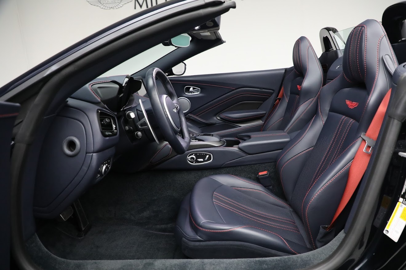 Used 2021 Aston Martin Vantage Roadster | St. Petersburg, FL