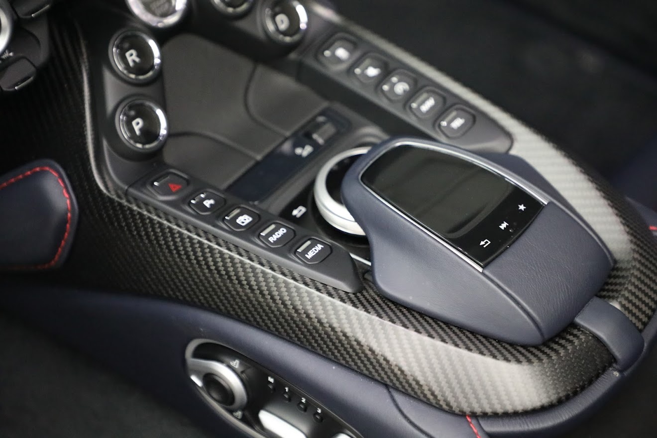 Used 2021 Aston Martin Vantage Roadster | St. Petersburg, FL