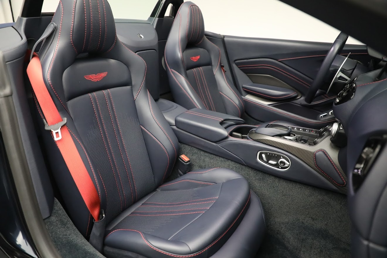 Used 2021 Aston Martin Vantage Roadster | St. Petersburg, FL