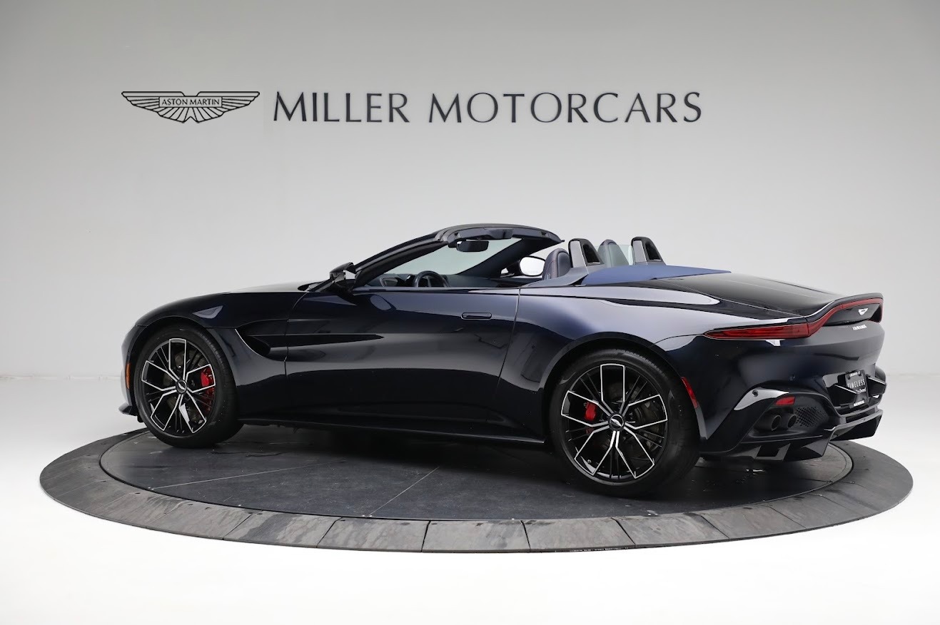Used 2021 Aston Martin Vantage Roadster | St. Petersburg, FL