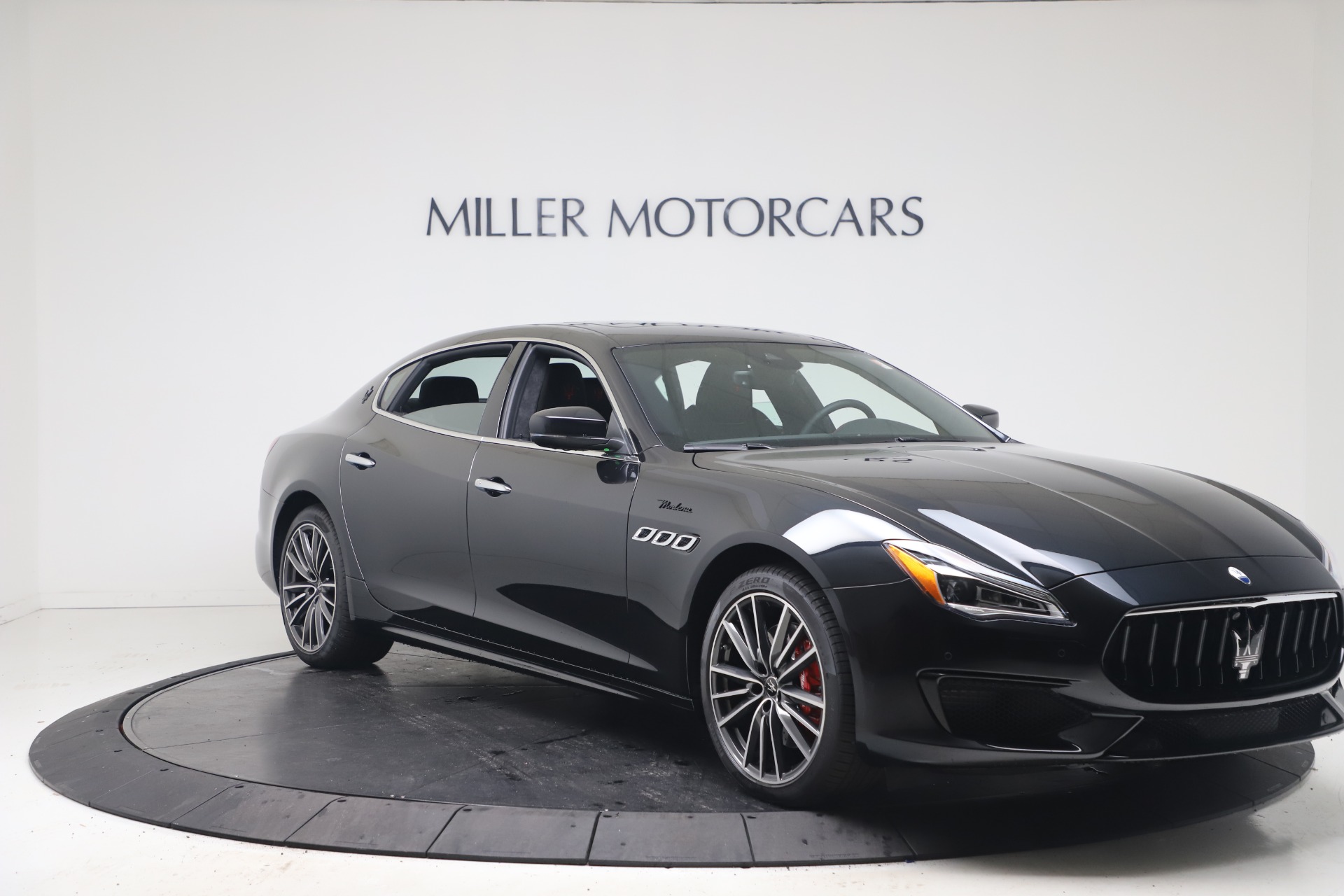 New 2022 Maserati Quattroporte Modena Q4 | St. Petersburg, FL
