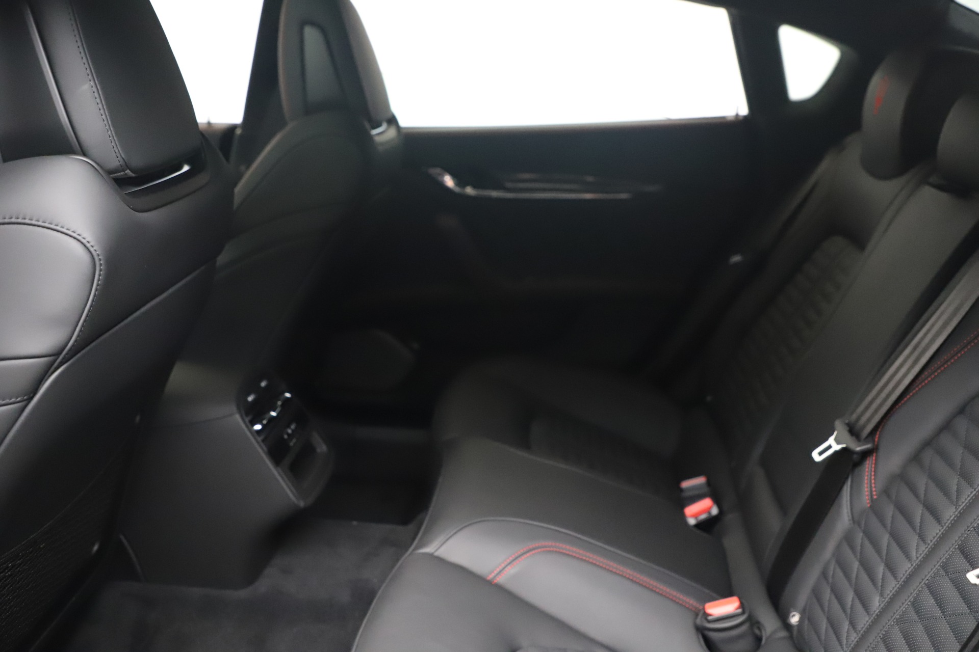 New 2022 Maserati Quattroporte Modena Q4 | St. Petersburg, FL