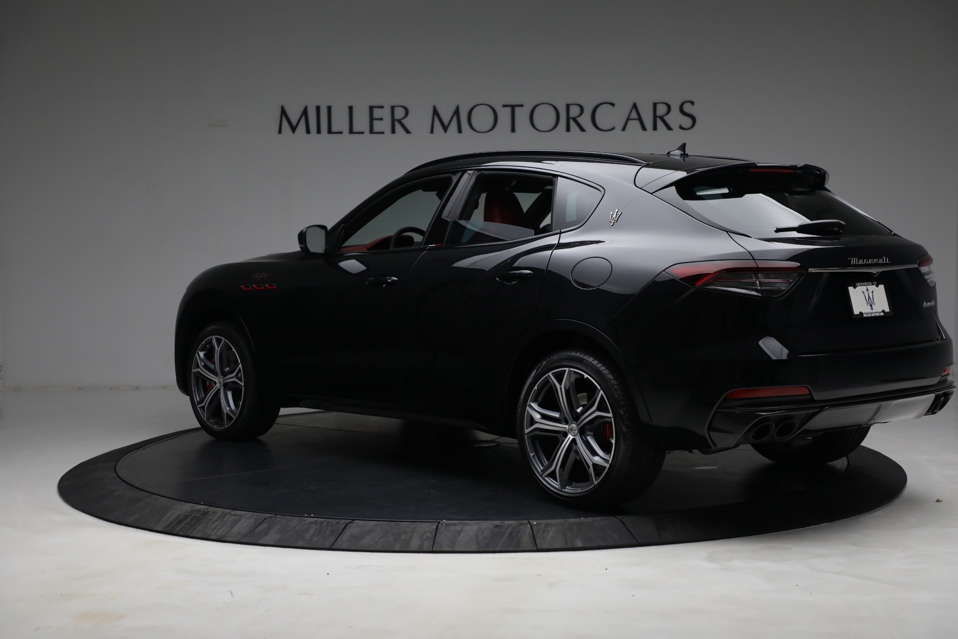 New 2022 Maserati Levante Trofeo | St. Petersburg, FL
