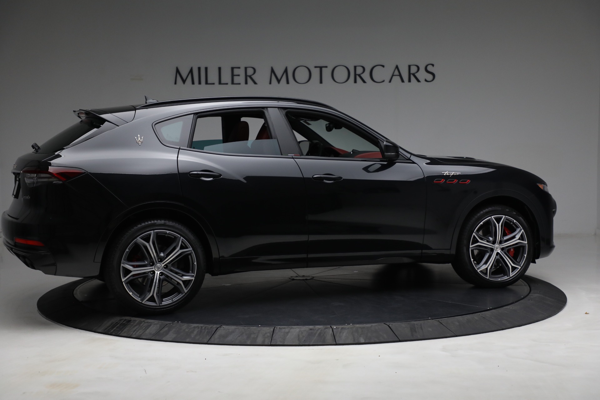 New 2022 Maserati Levante Trofeo | St. Petersburg, FL