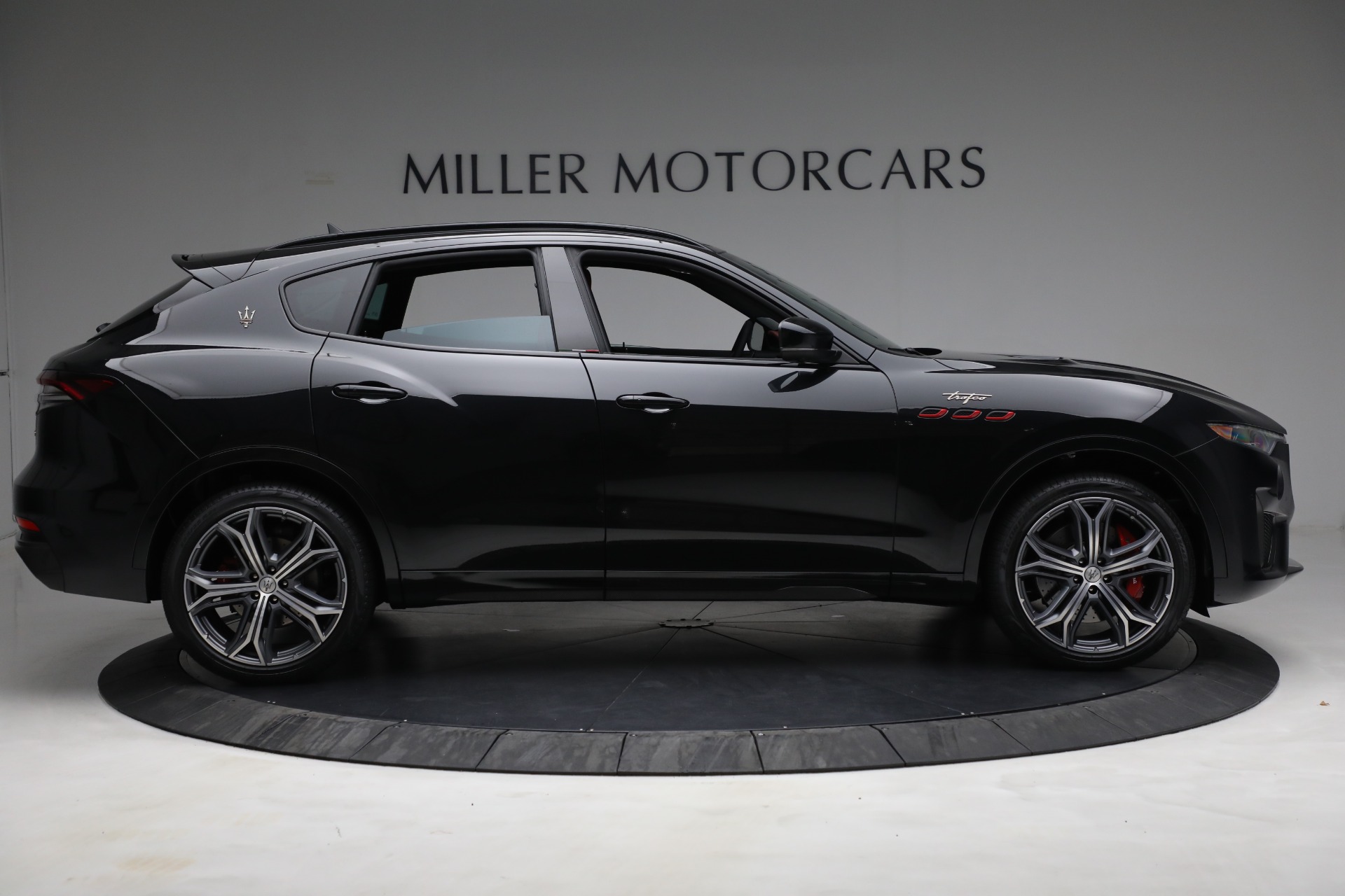 New 2022 Maserati Levante Trofeo | St. Petersburg, FL