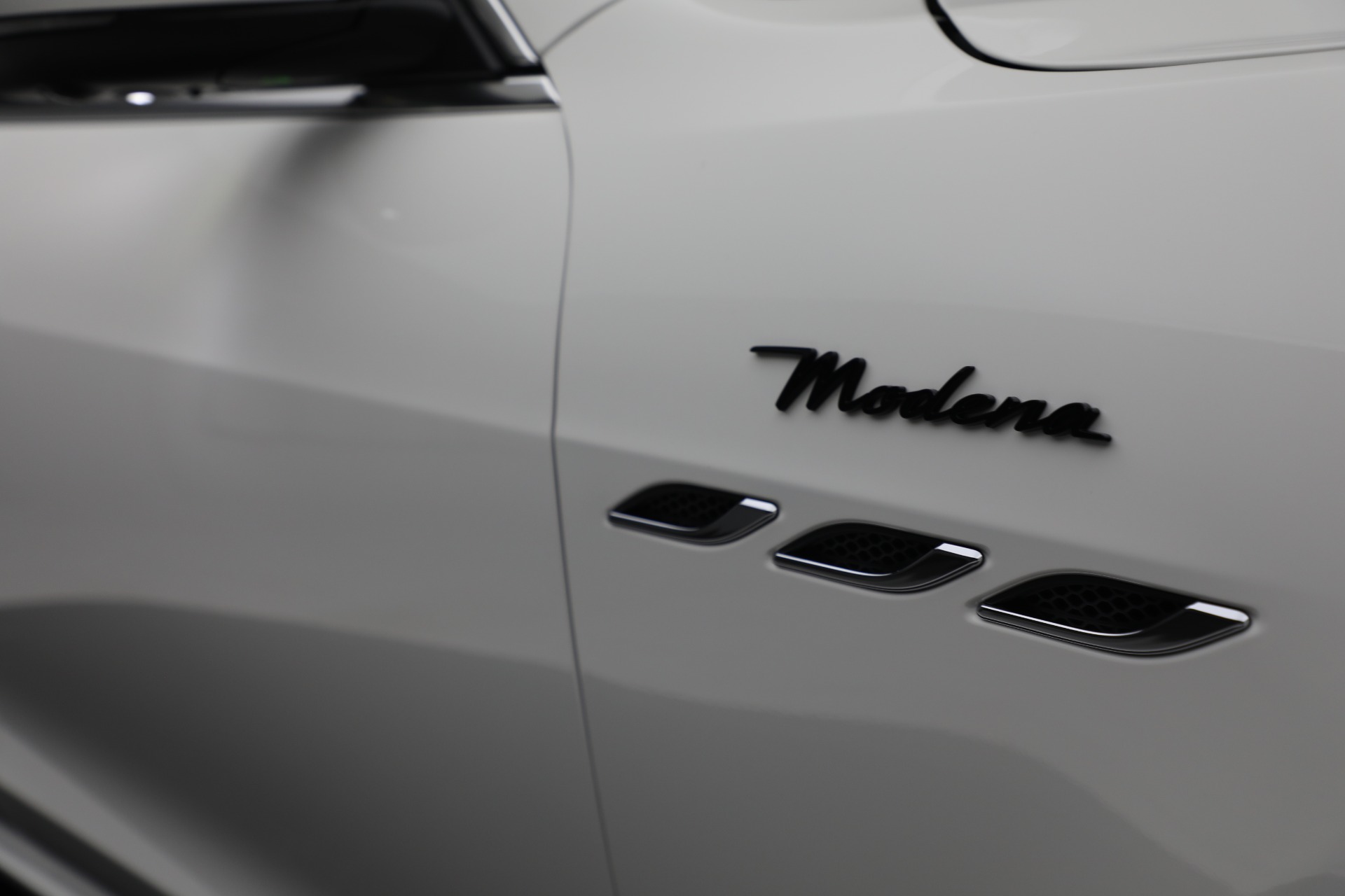 New 2022 Maserati Ghibli Modena Q4 | St. Petersburg, FL