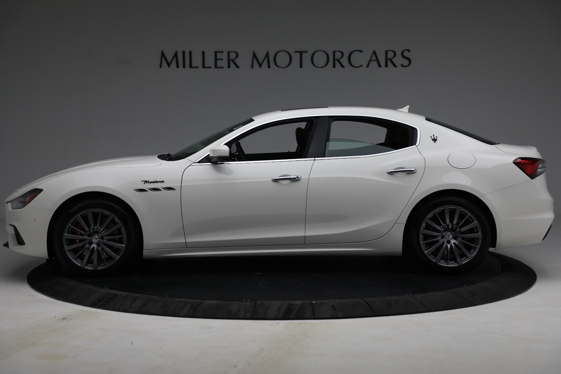 New 2022 Maserati Ghibli Modena Q4 | St. Petersburg, FL