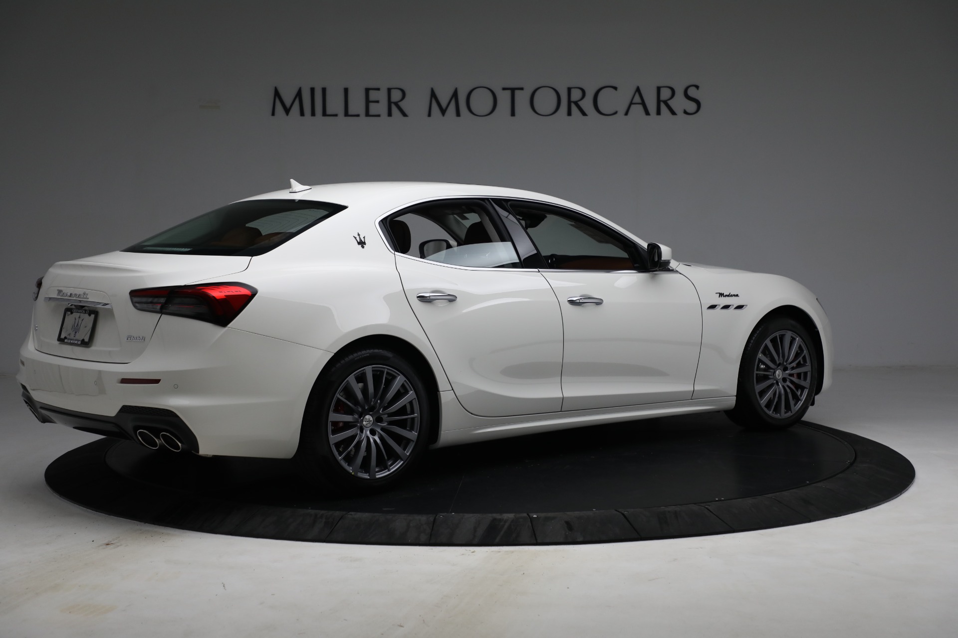 New 2022 Maserati Ghibli Modena Q4 | St. Petersburg, FL