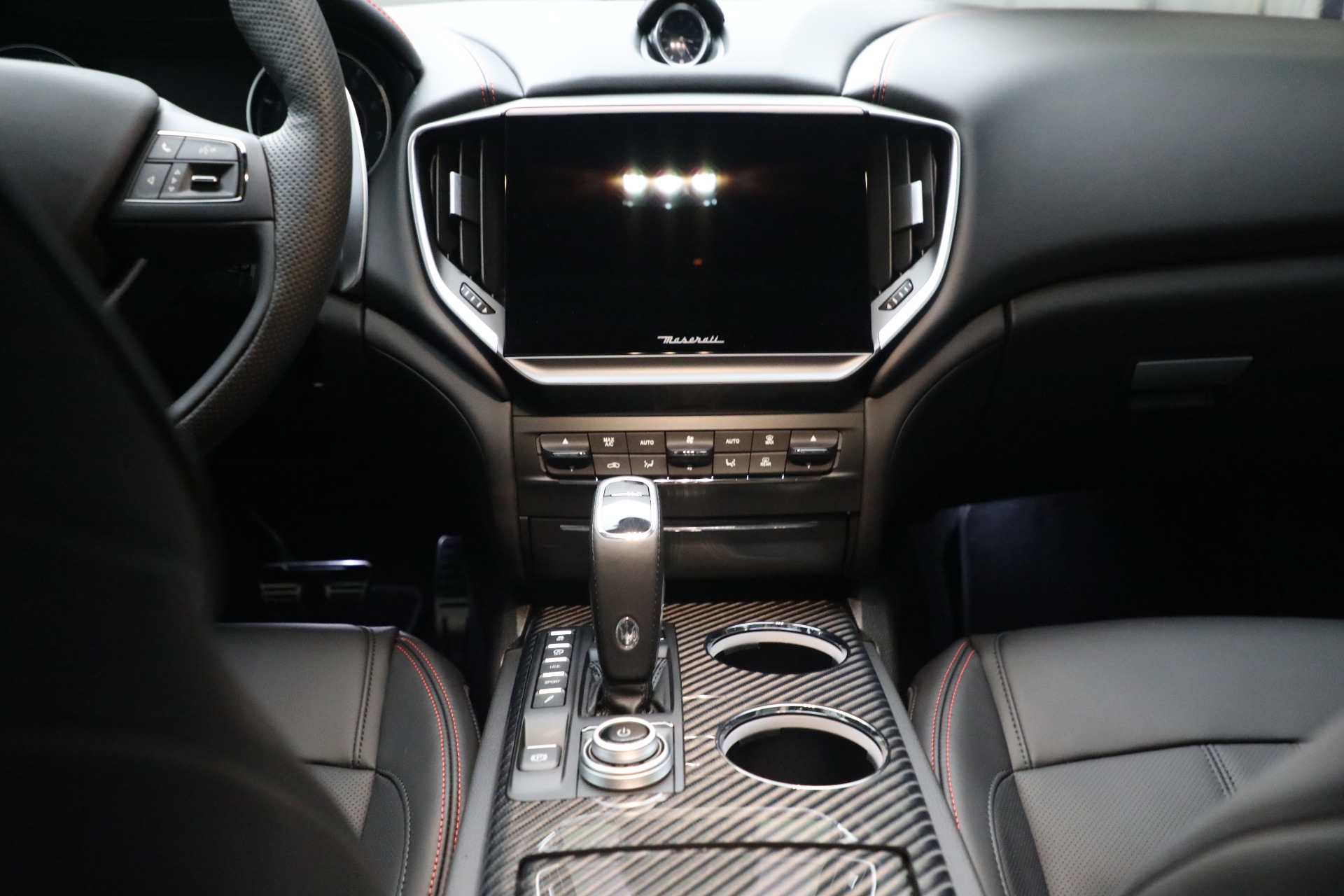 New 2022 Maserati Ghibli Modena Q4 | St. Petersburg, FL