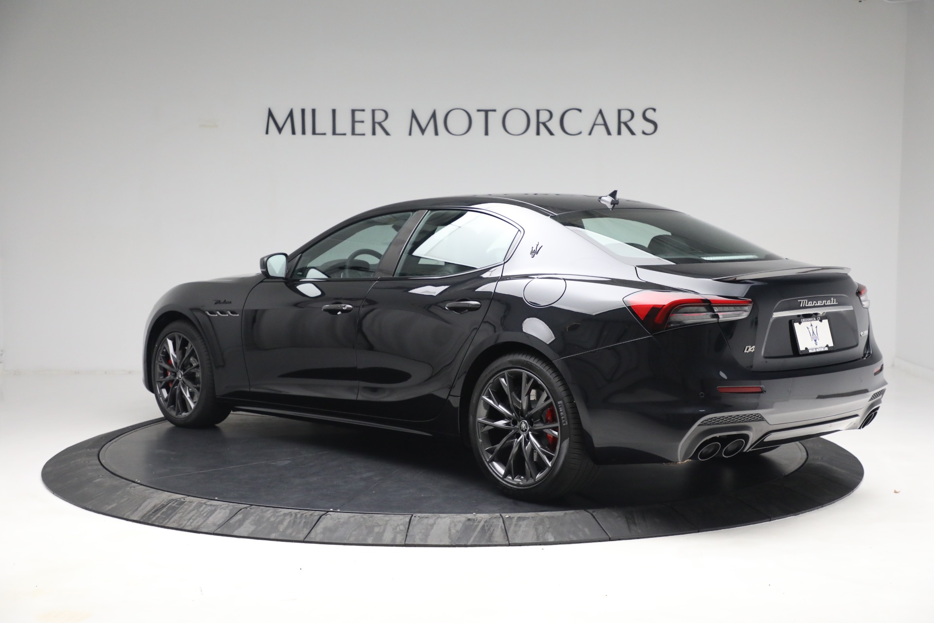 New 2022 Maserati Ghibli Modena Q4 | St. Petersburg, FL