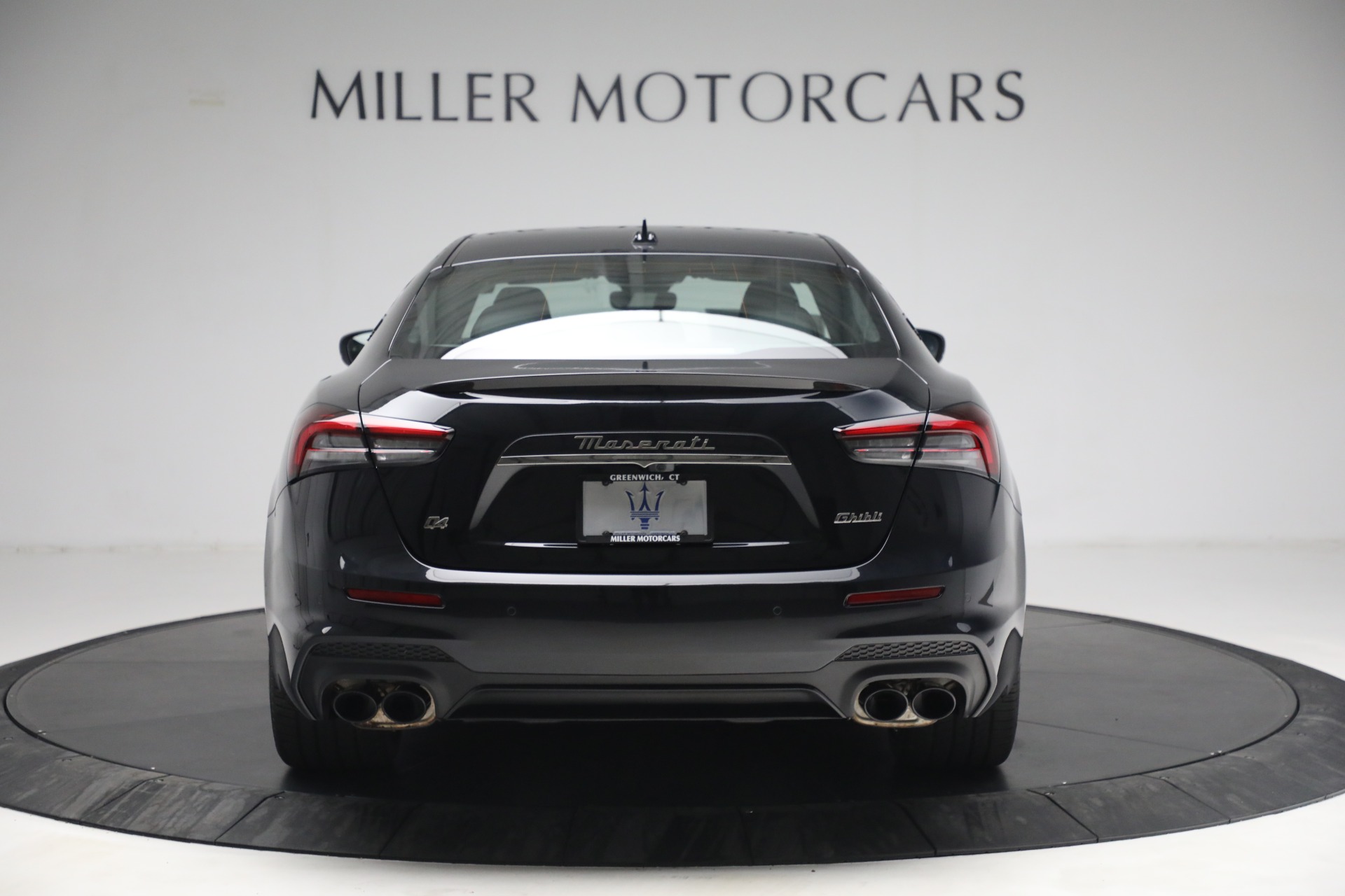 New 2022 Maserati Ghibli Modena Q4 | St. Petersburg, FL