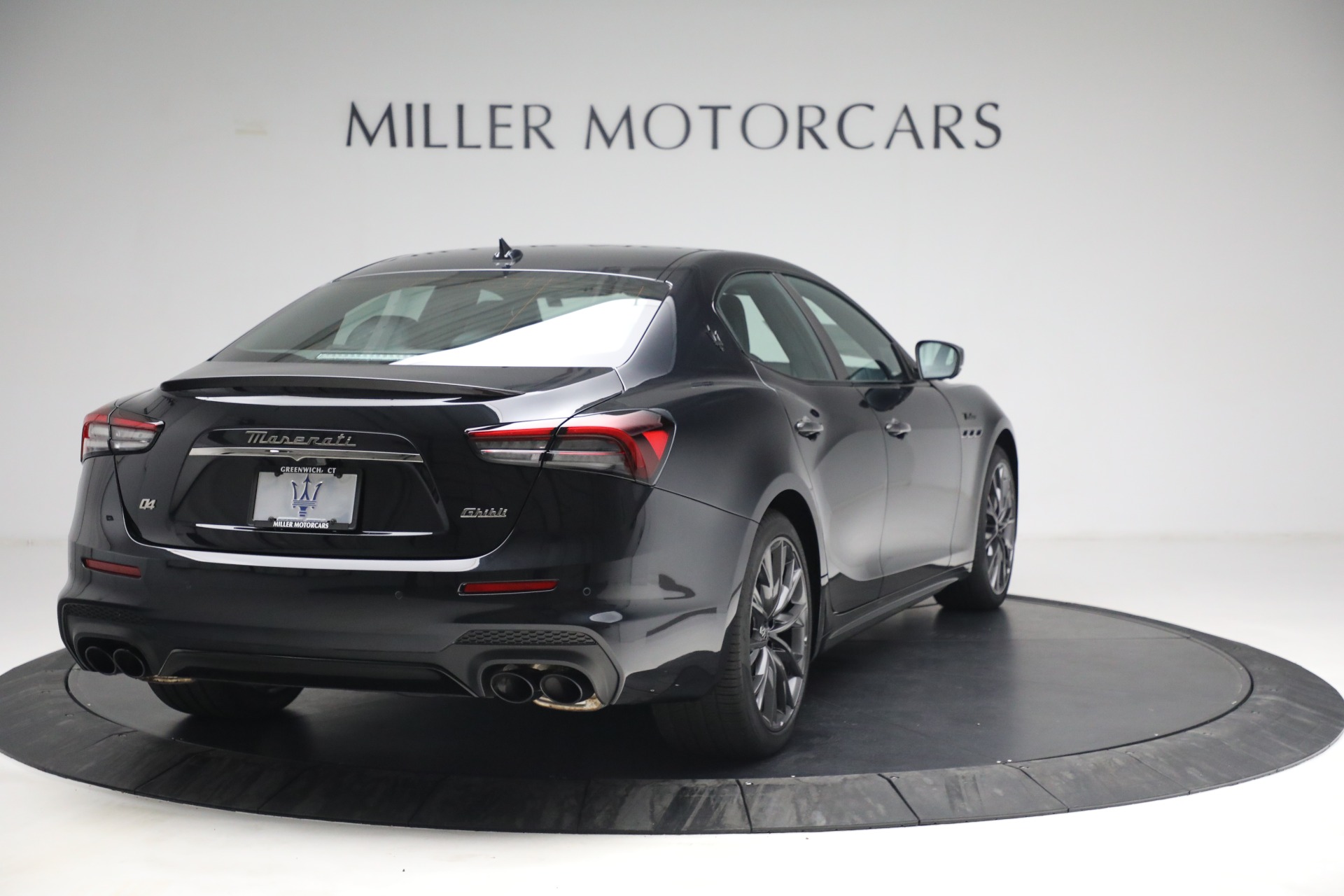 New 2022 Maserati Ghibli Modena Q4 | St. Petersburg, FL