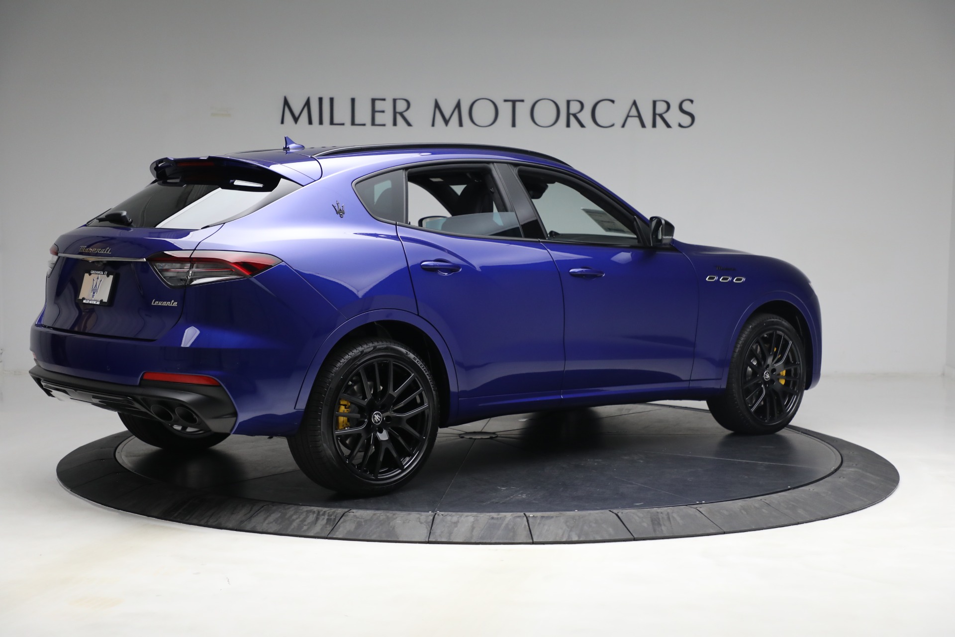 New 2022 Maserati Levante Modena | St. Petersburg, FL