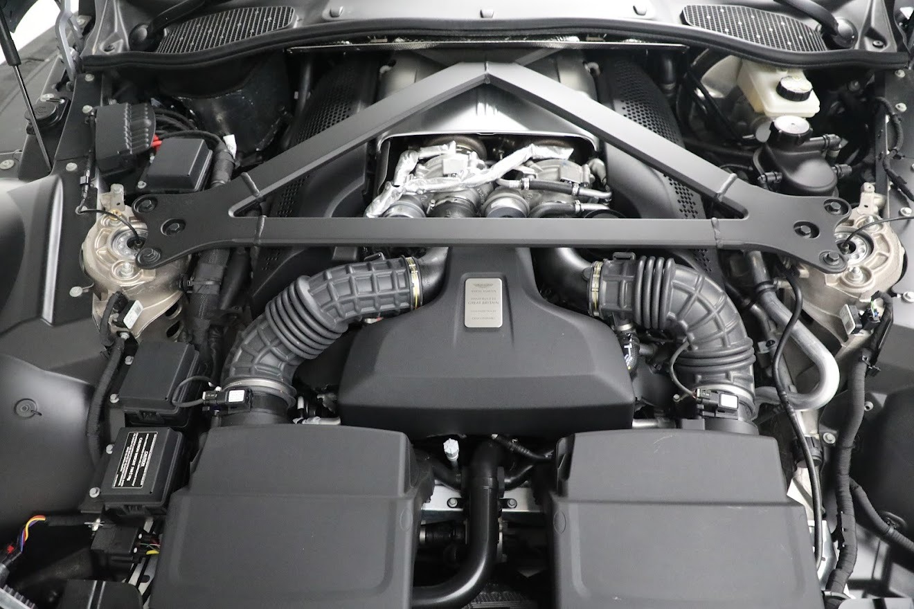 New 2021 Aston Martin Vantage | St. Petersburg, FL