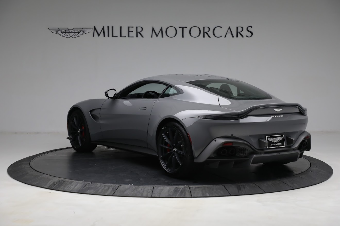 New 2021 Aston Martin Vantage | St. Petersburg, FL