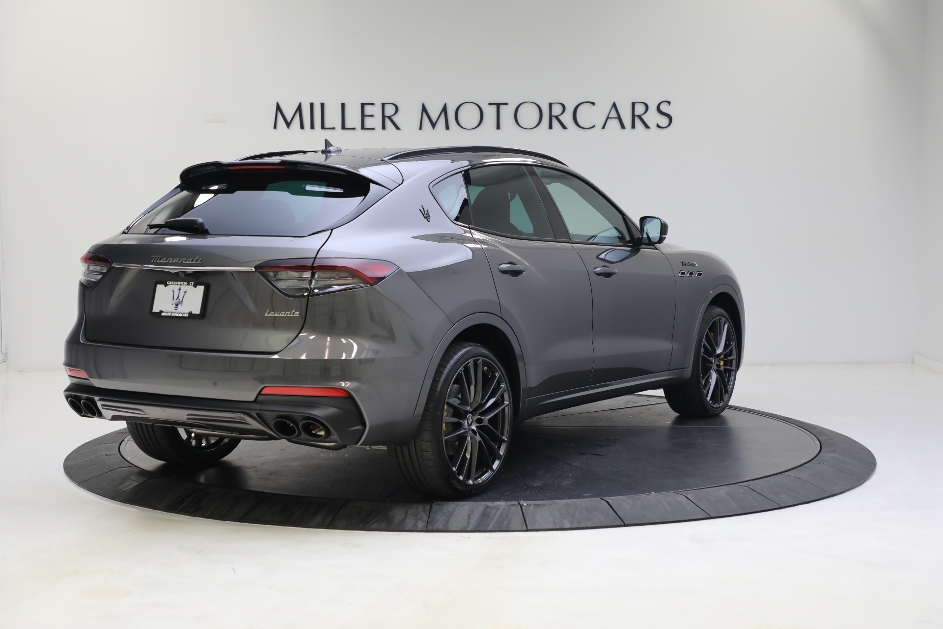 New 2022 Maserati Levante Modena S | St. Petersburg, FL