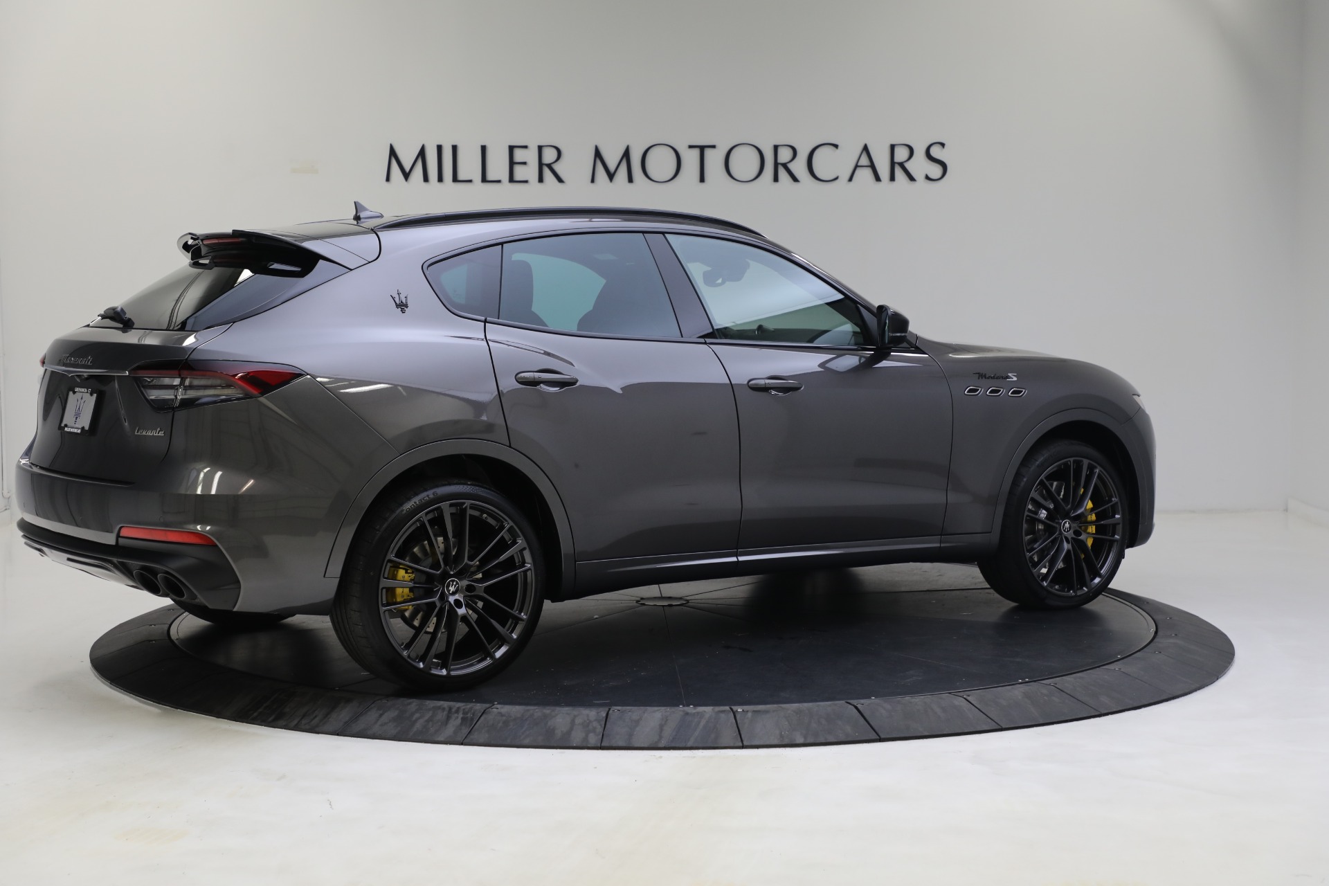 New 2022 Maserati Levante Modena S | St. Petersburg, FL