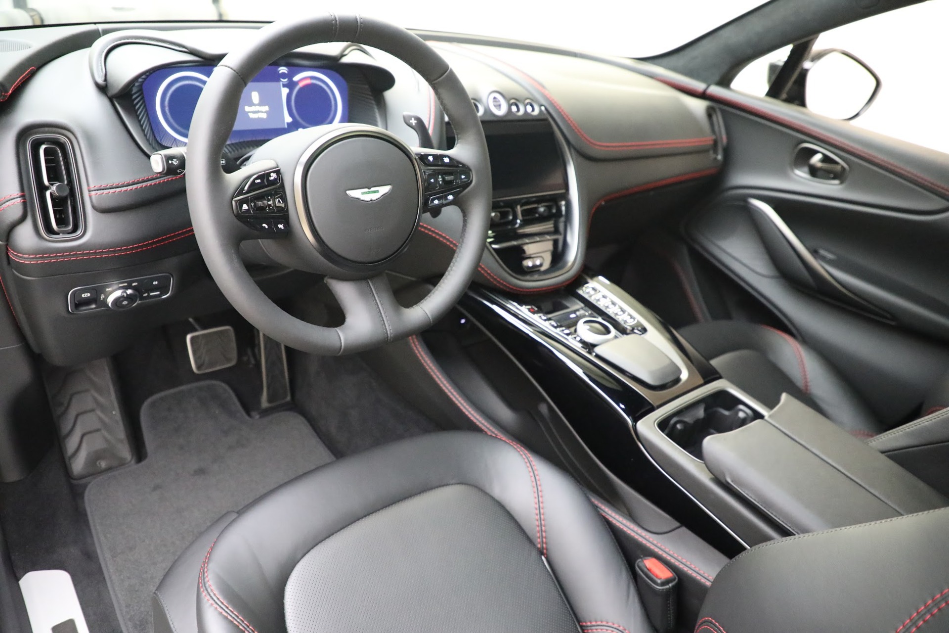 Used 2021 Aston Martin DBX | St. Petersburg, FL