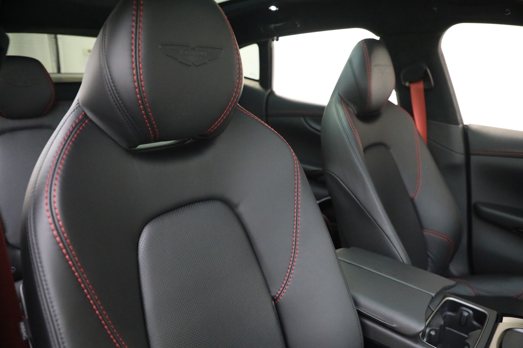 Used 2021 Aston Martin DBX | St. Petersburg, FL