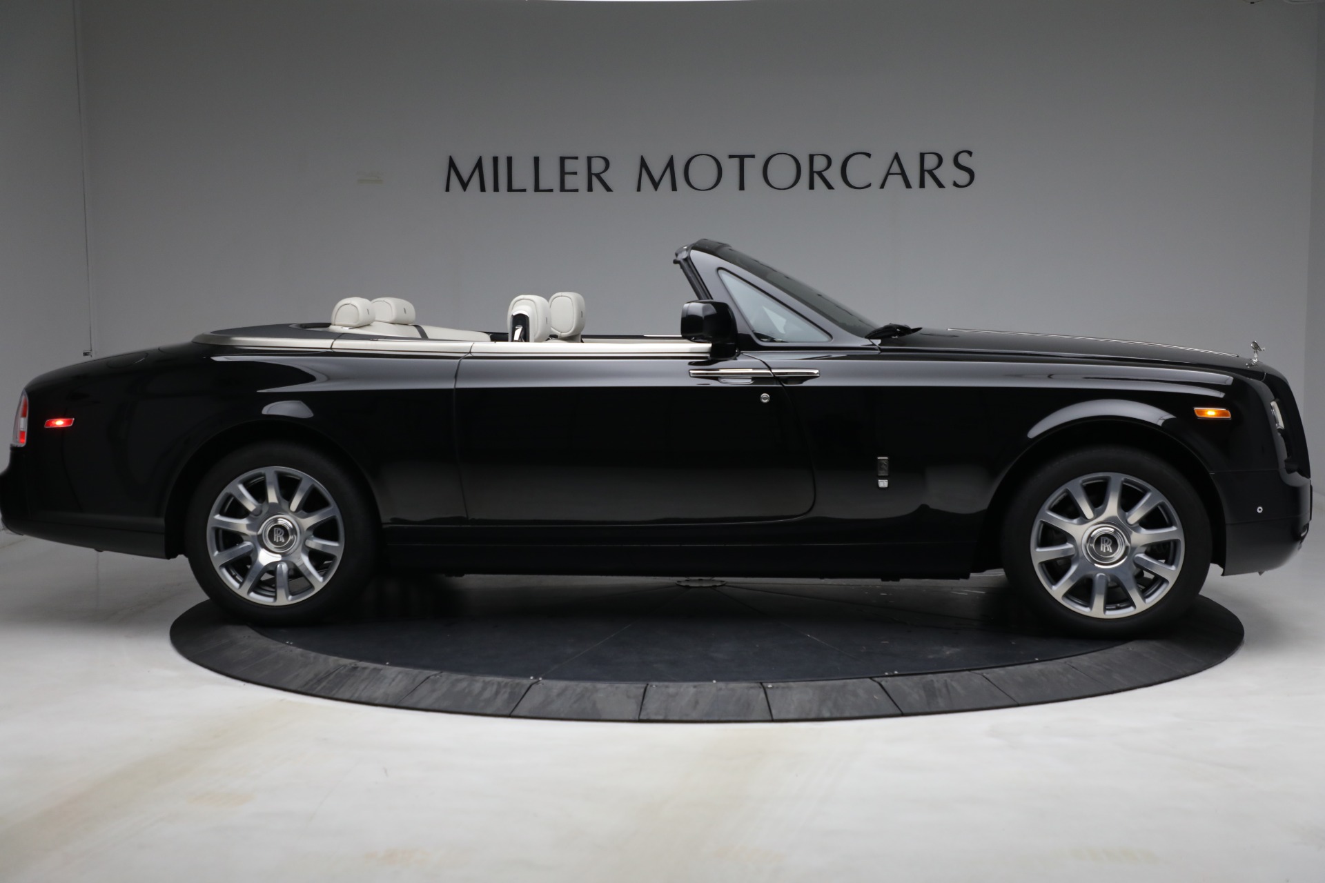 Used 2013 Rolls-Royce Phantom Drophead Coupe | St. Petersburg, FL