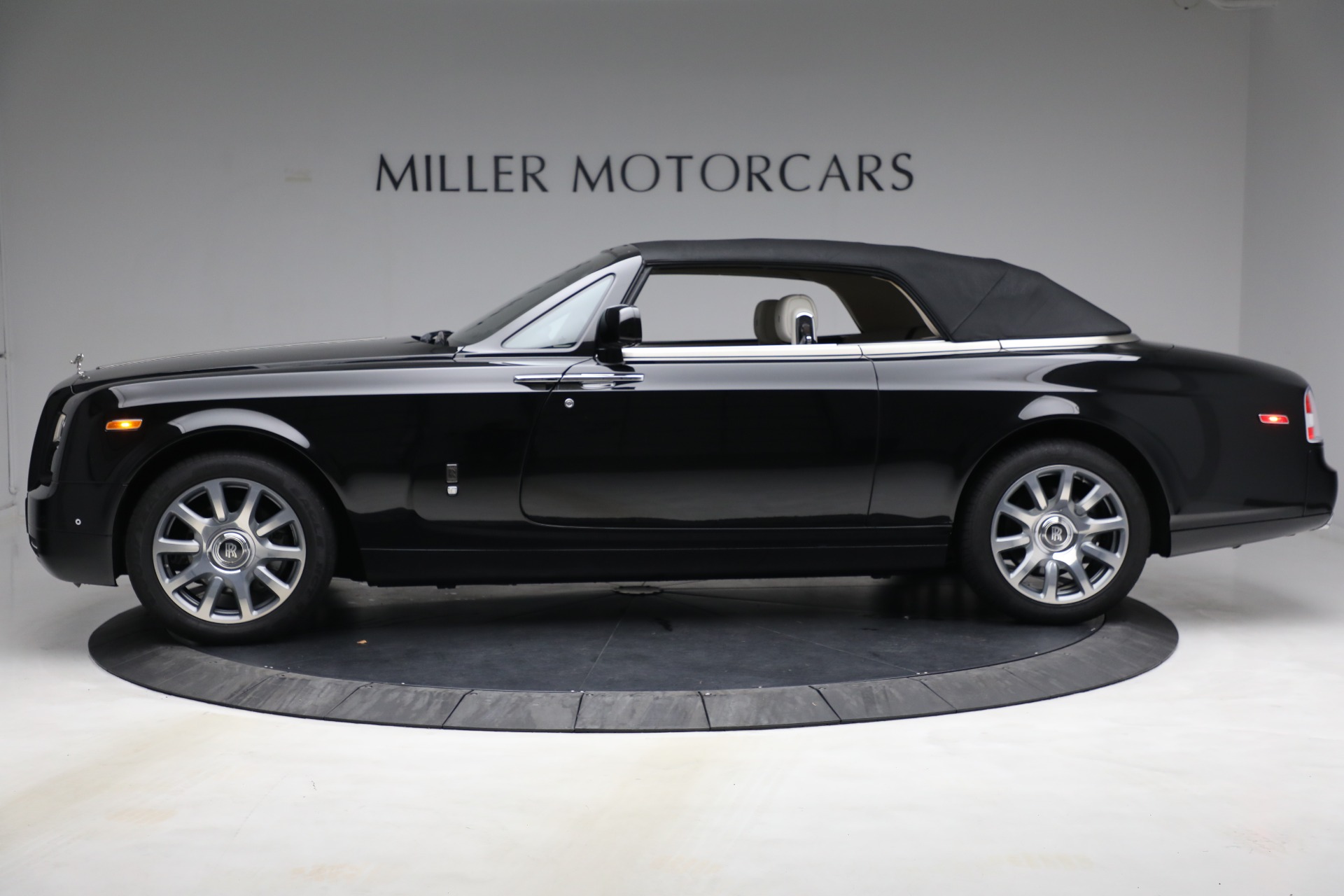 Used 2013 Rolls-Royce Phantom Drophead Coupe | St. Petersburg, FL