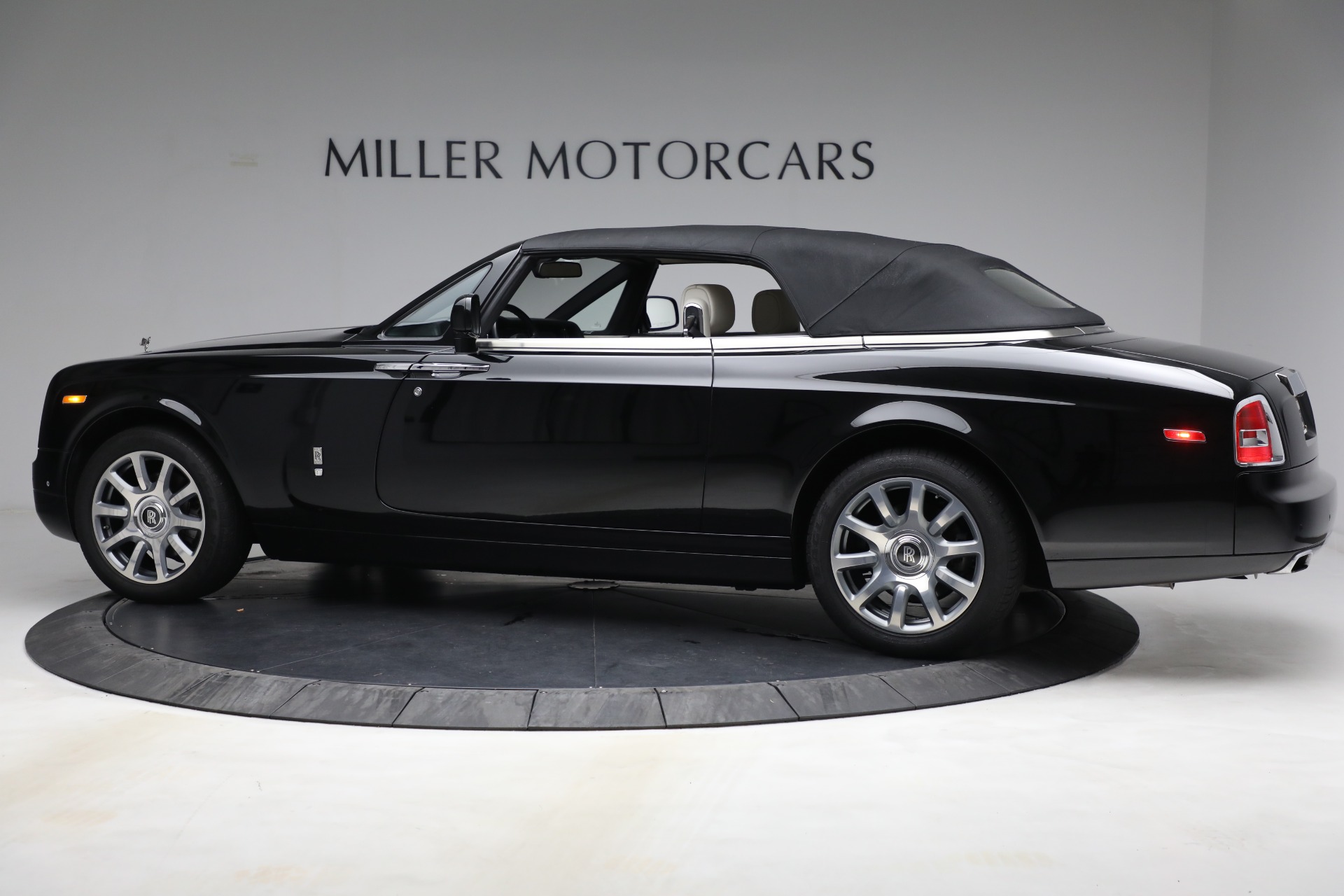 Used 2013 Rolls-Royce Phantom Drophead Coupe | St. Petersburg, FL