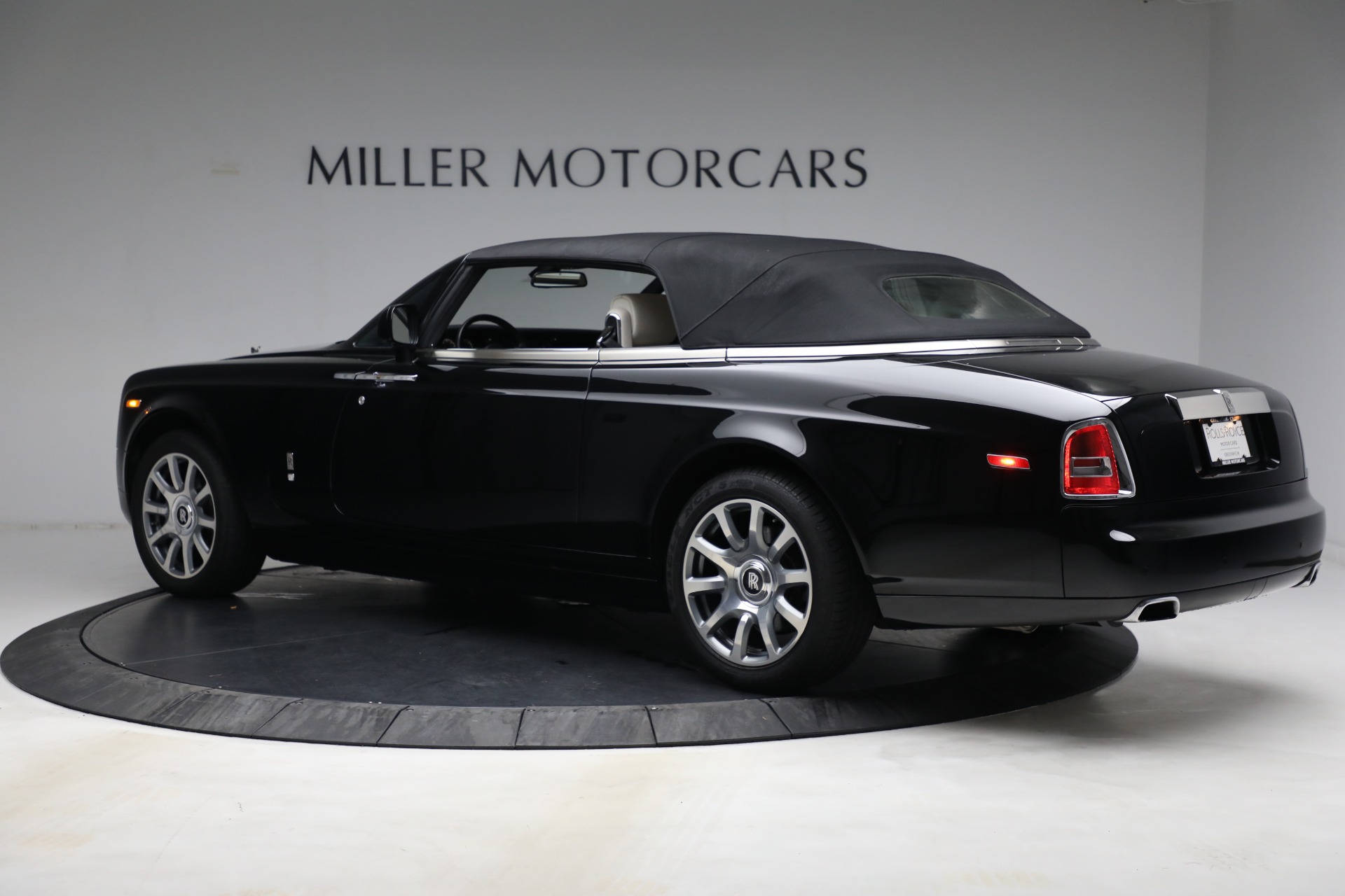 Used 2013 Rolls-Royce Phantom Drophead Coupe | St. Petersburg, FL