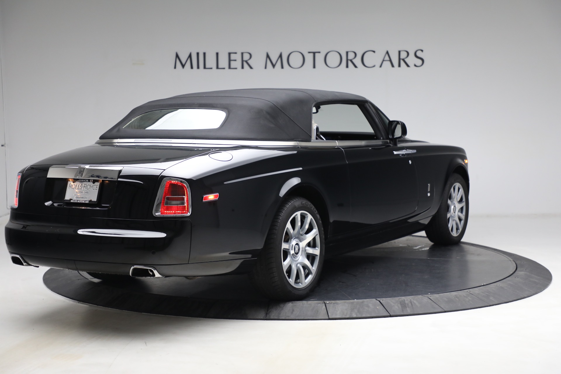 Used 2013 Rolls-Royce Phantom Drophead Coupe | St. Petersburg, FL