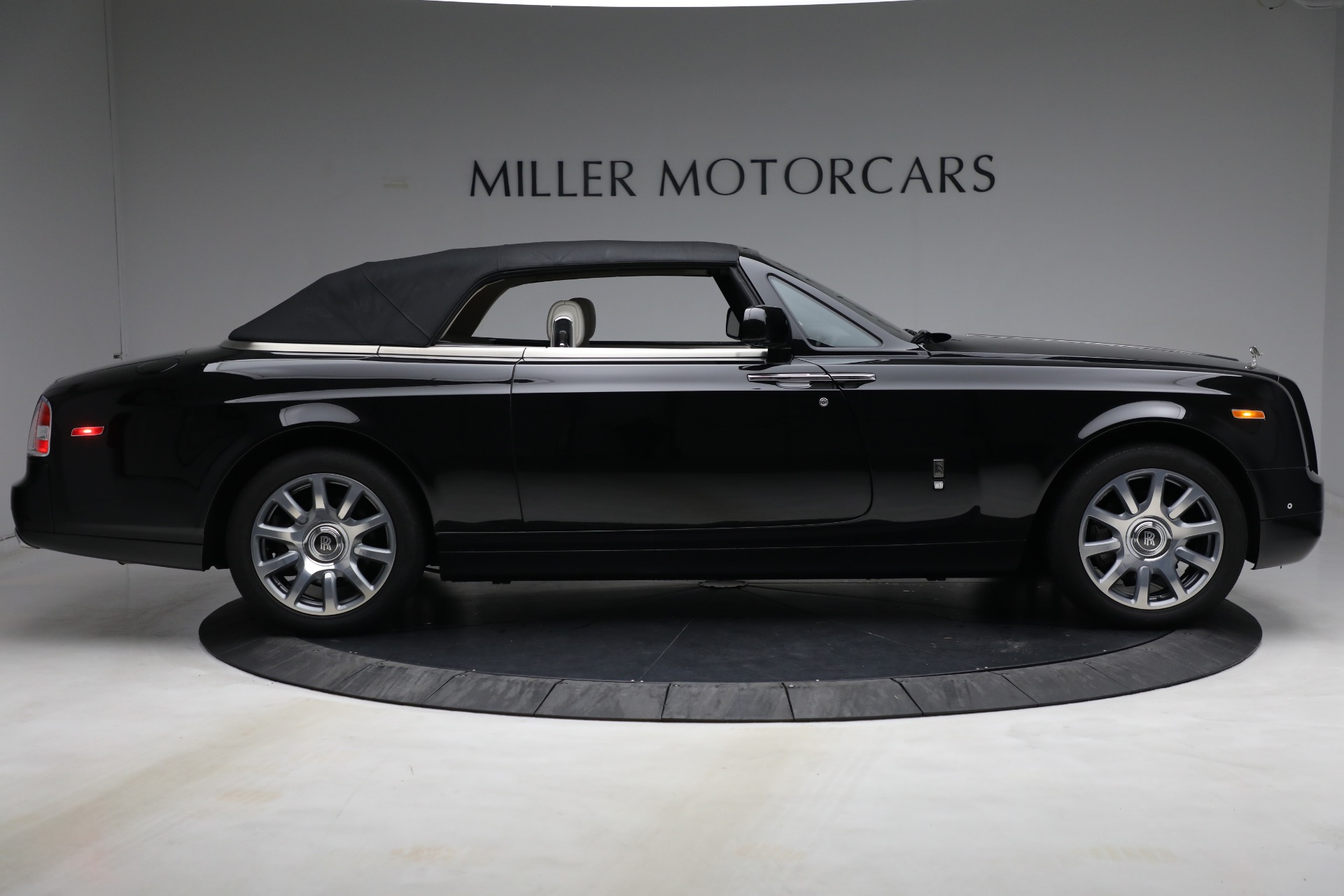 Used 2013 Rolls-Royce Phantom Drophead Coupe | St. Petersburg, FL
