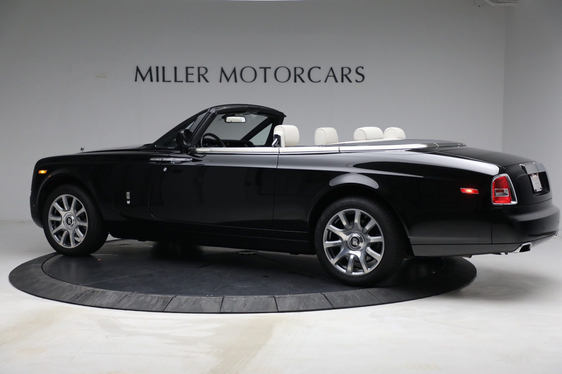 Used 2013 Rolls-Royce Phantom Drophead Coupe | St. Petersburg, FL