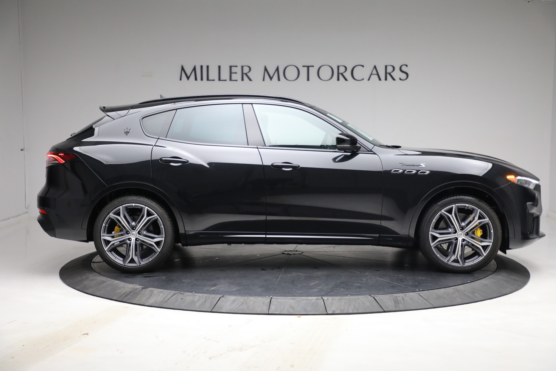 New 2022 Maserati Levante Modena S | St. Petersburg, FL