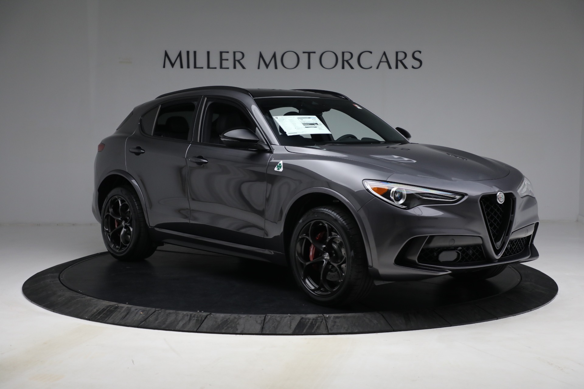New 2022 Alfa Romeo Stelvio Quadrifoglio | St. Petersburg, FL