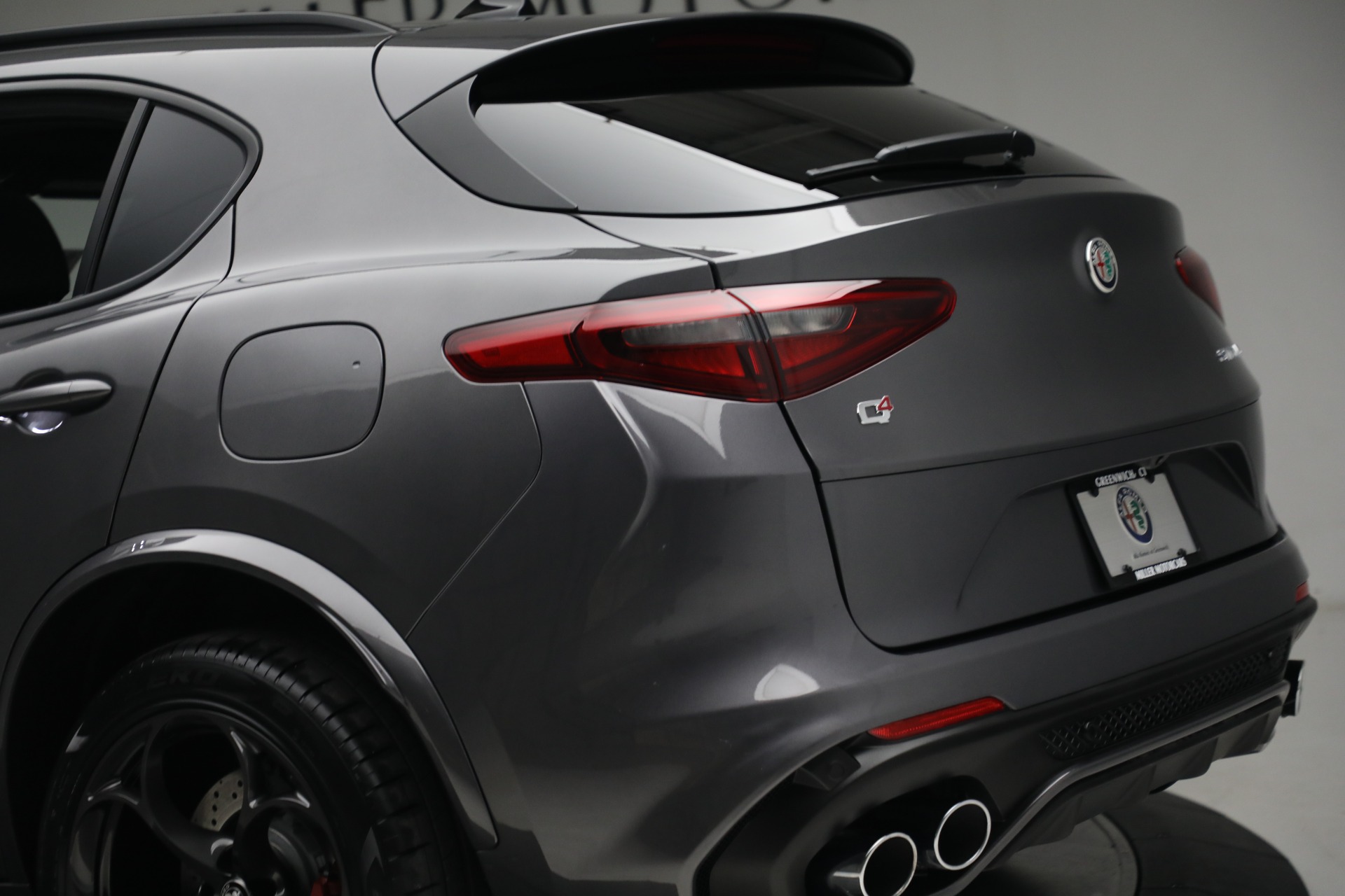 New 2022 Alfa Romeo Stelvio Quadrifoglio | St. Petersburg, FL