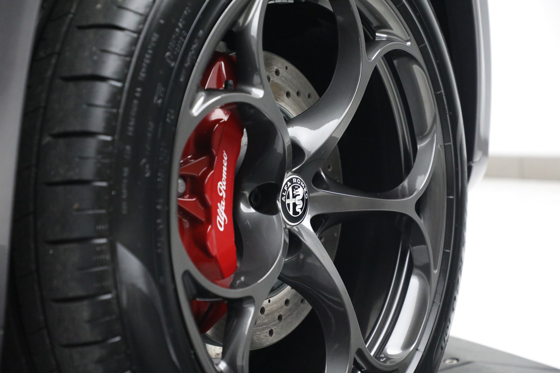 New 2022 Alfa Romeo Stelvio Quadrifoglio | St. Petersburg, FL