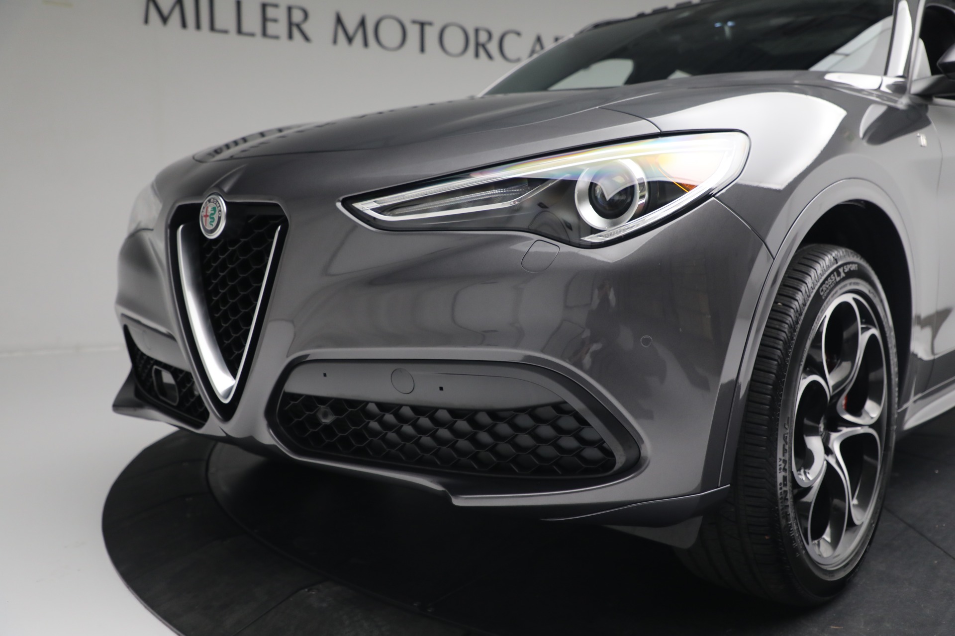 New 2022 Alfa Romeo Stelvio Ti | St. Petersburg, FL